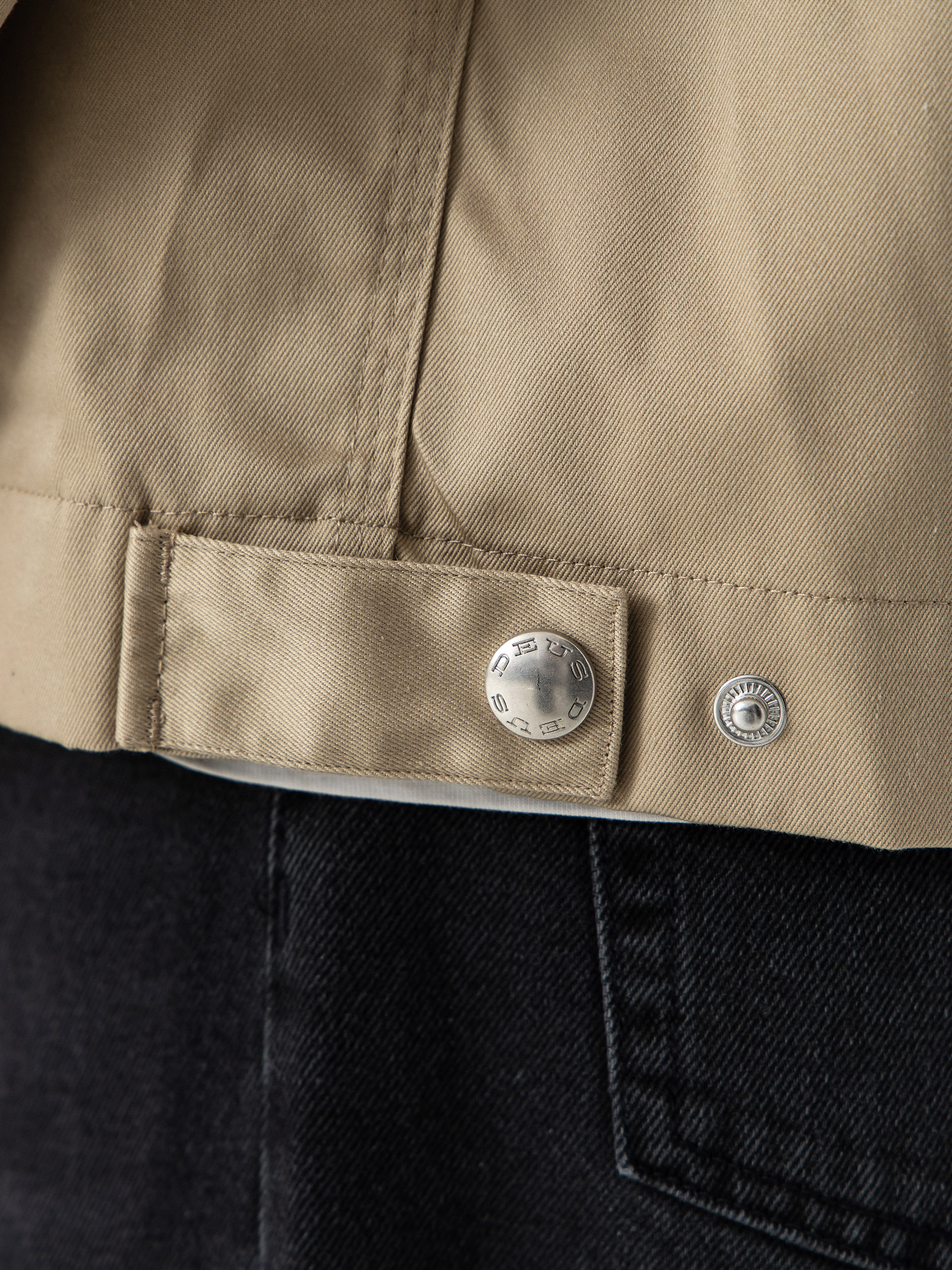 Deus Ex Machina Service Work Jacke (khaki)