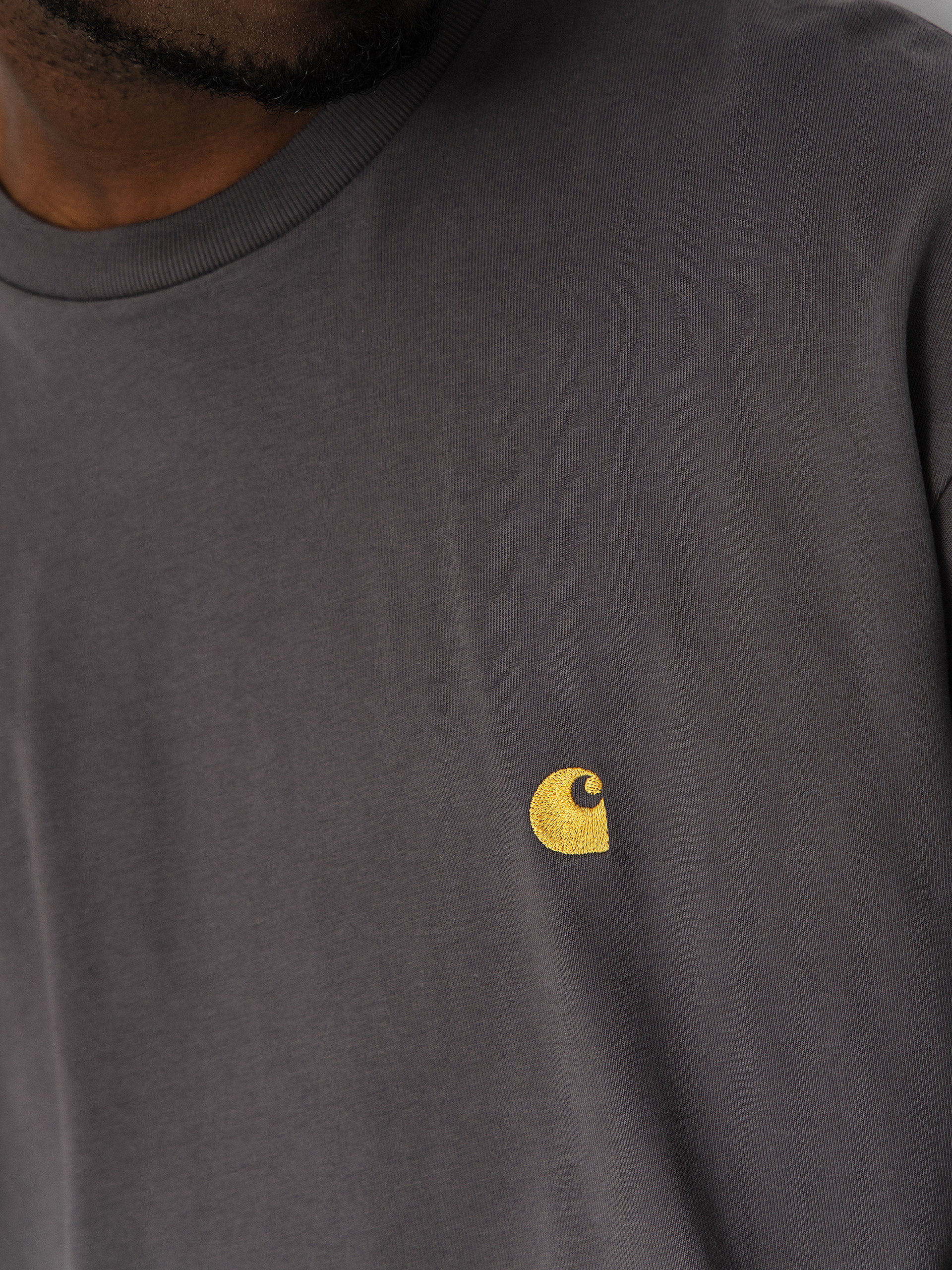 Carhartt WIP Longsleeve Chase (porphyry/gold)