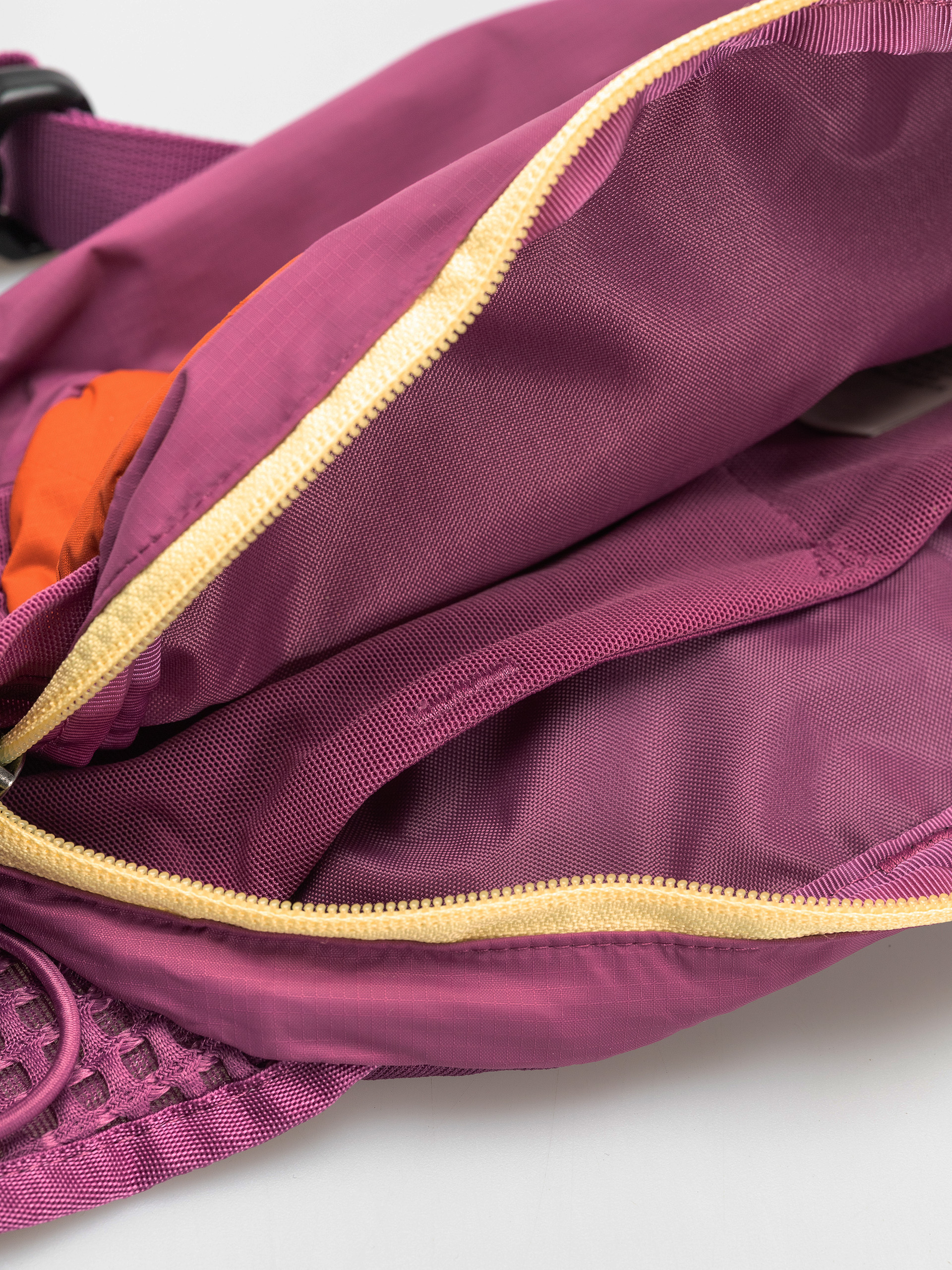 Patagonia Gürteltasche Terravia (faded magenta)