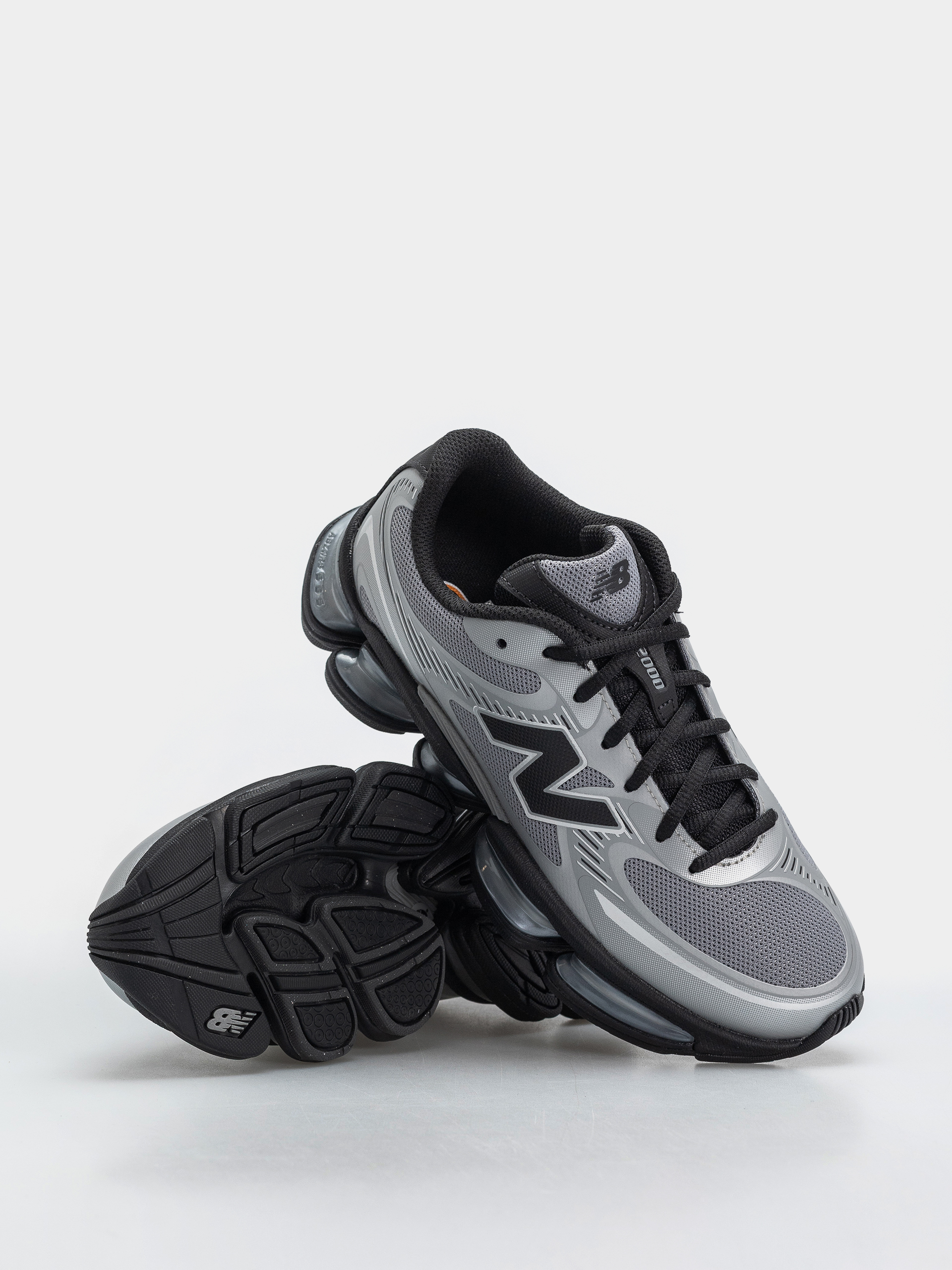 New Balance 2000 Schuhe (slate grey/silver metallic)