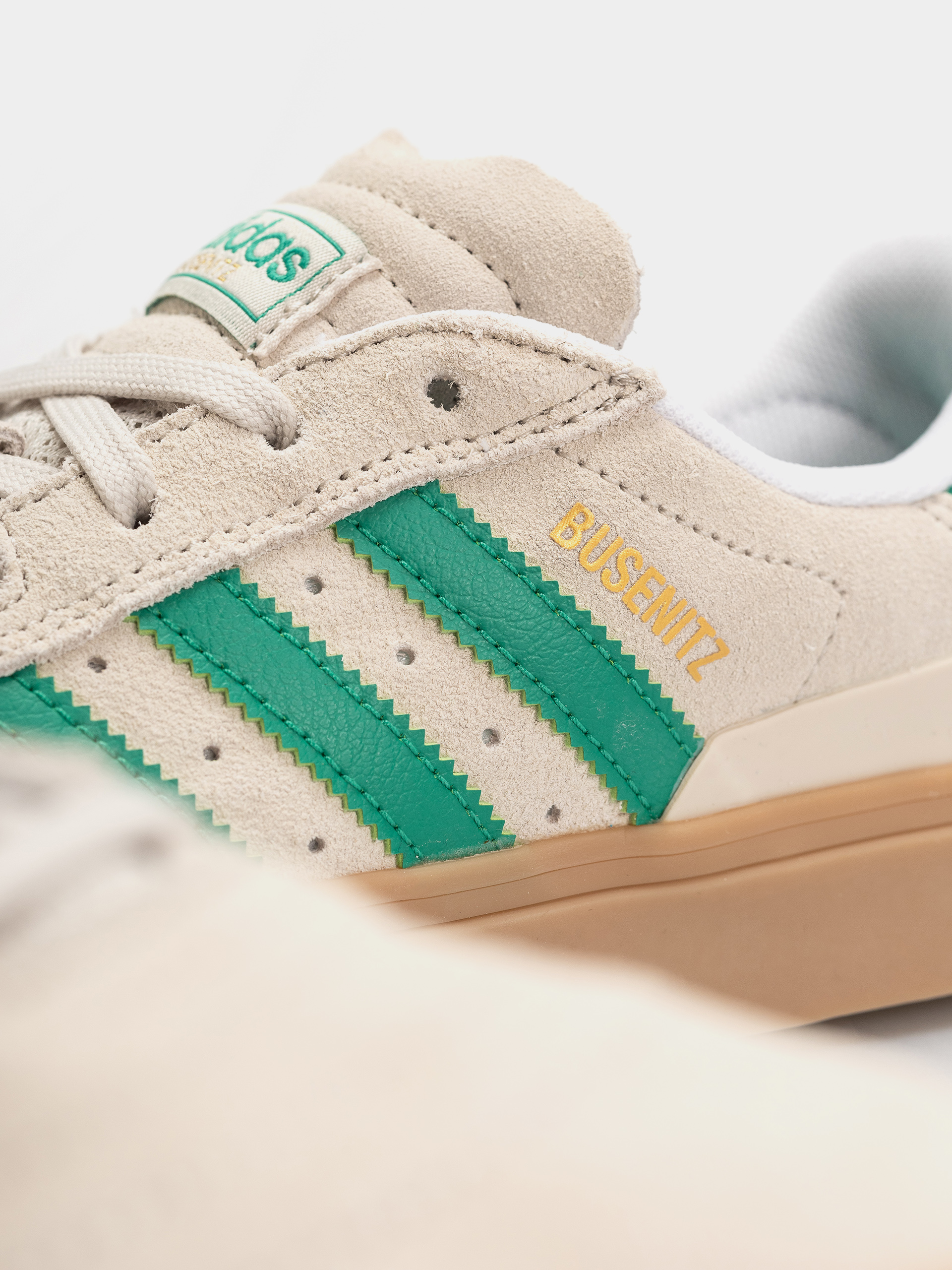 adidas Busenitz Vulc II Shoes (alumin/cougrn/gum4)