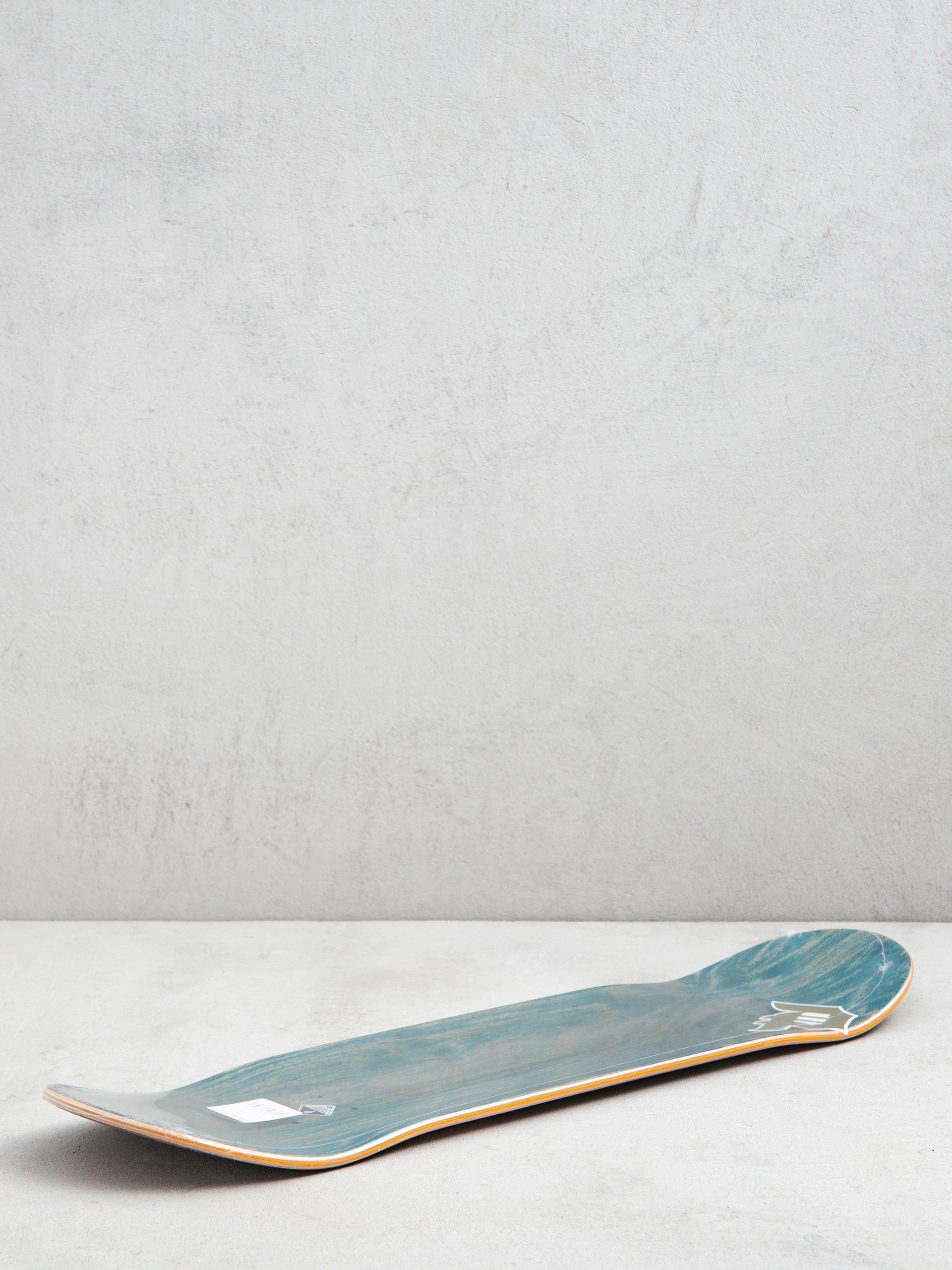 Primitive Deck Silvas Protector