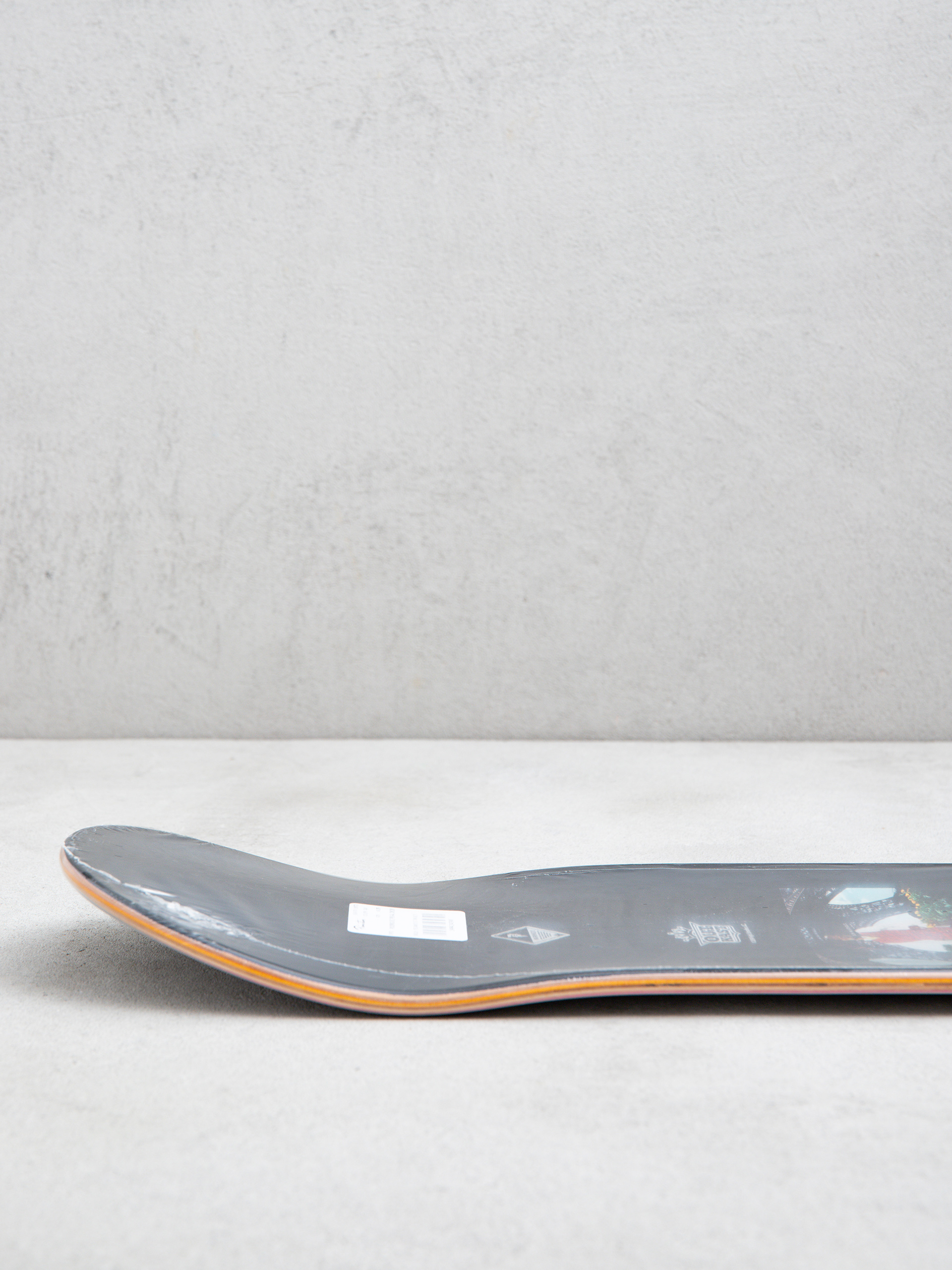 Primitive Deck Rodriguez Rogal (tan)