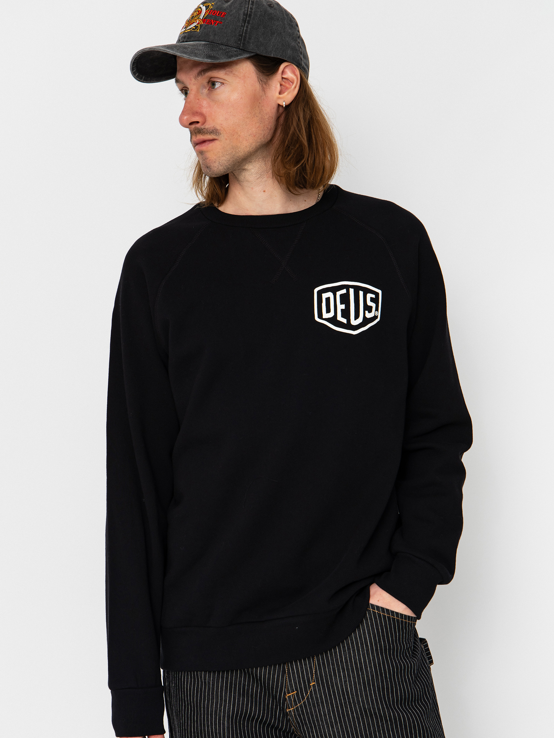 Deus Ex Machina Harajuku Address Crew Sweatshirt (black)