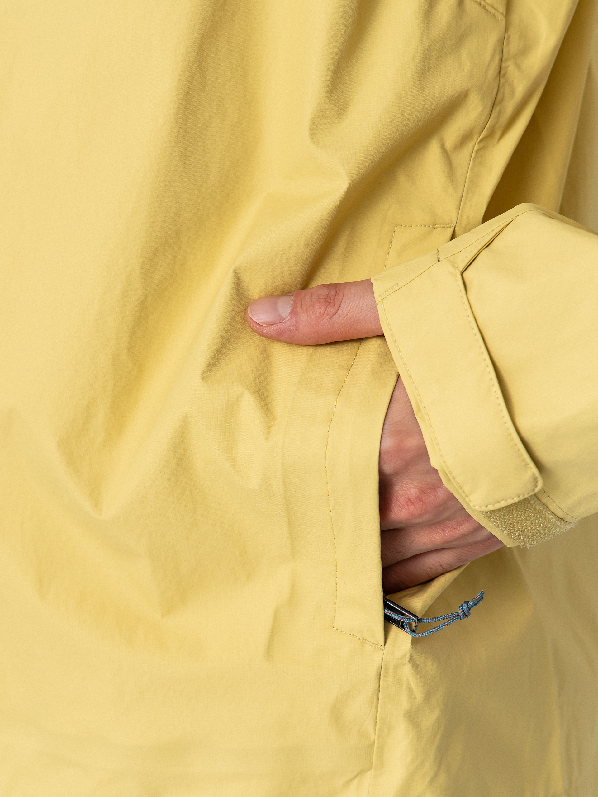 Patagonia Torrentshell 3L Jacket (limestone yellow)