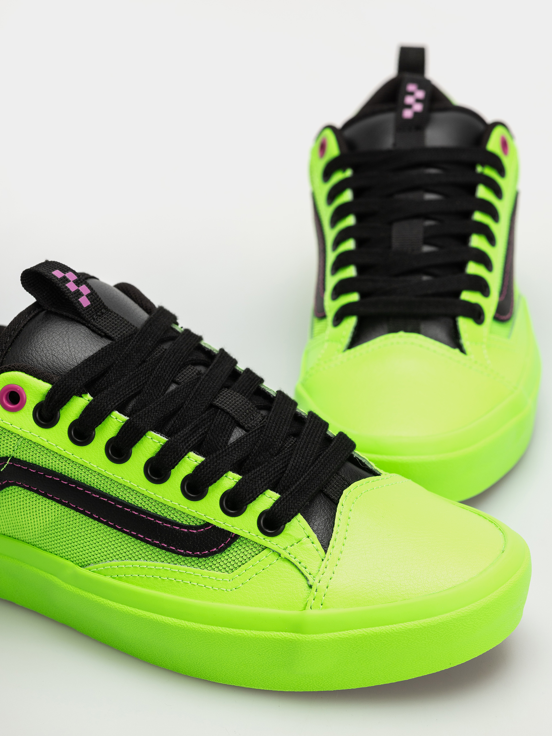 Vans Skate Old Skool 36 + Schuhe (black/green gec)