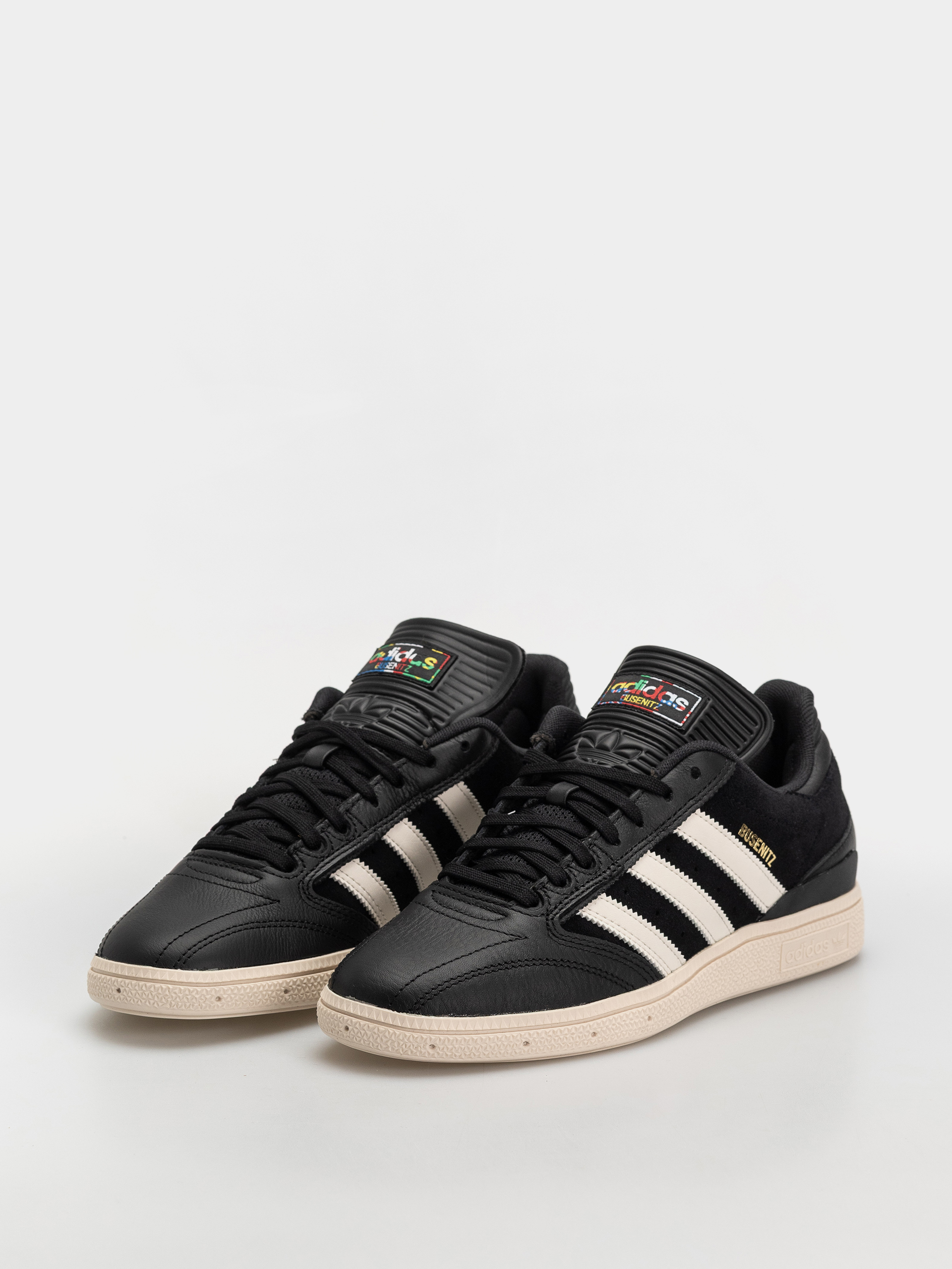 adidas Busenitz Schuhe (cblack/cwhite/goldmt)
