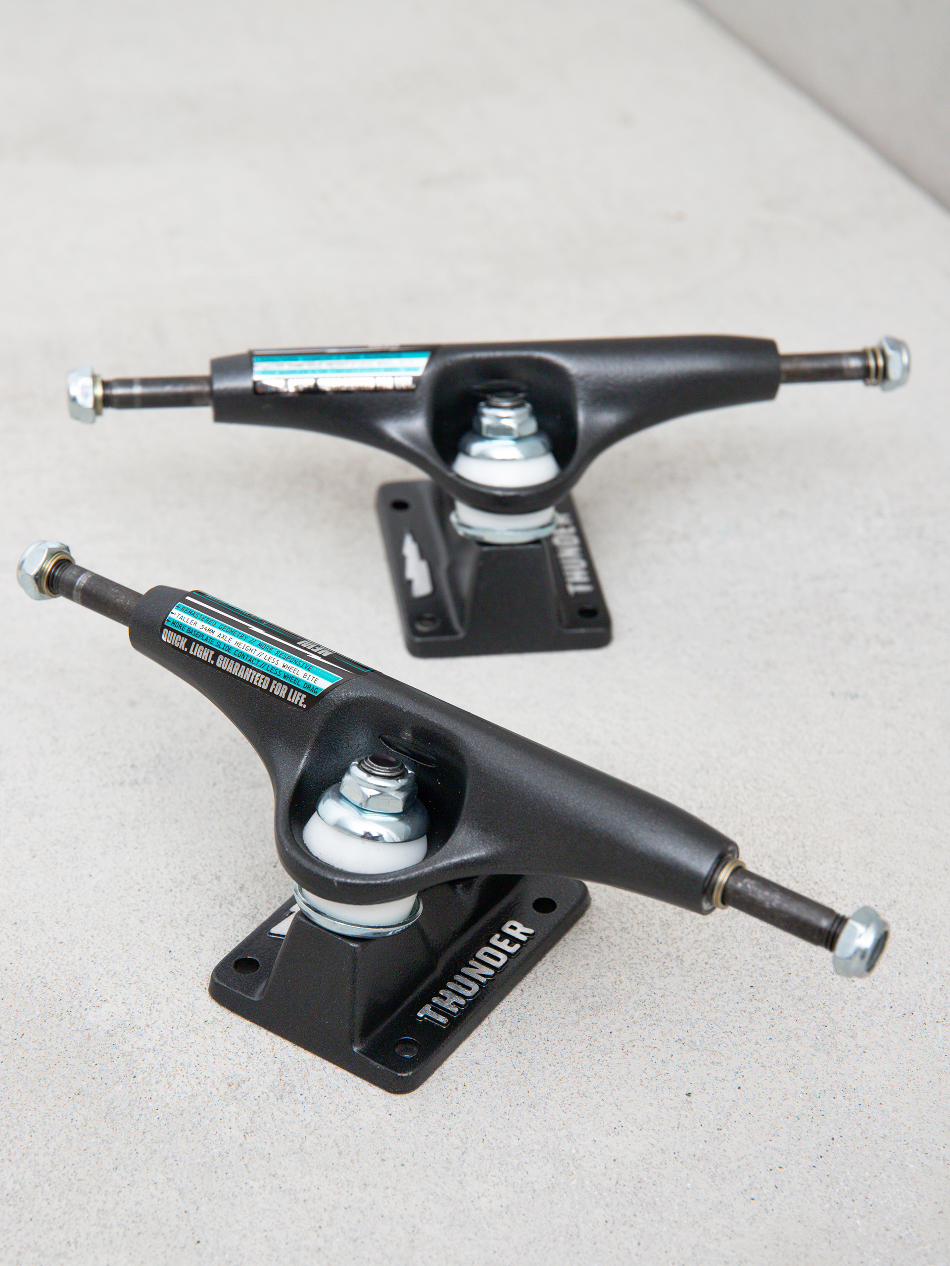 Thunder Team T II Voltage Trucks (dk.grey)