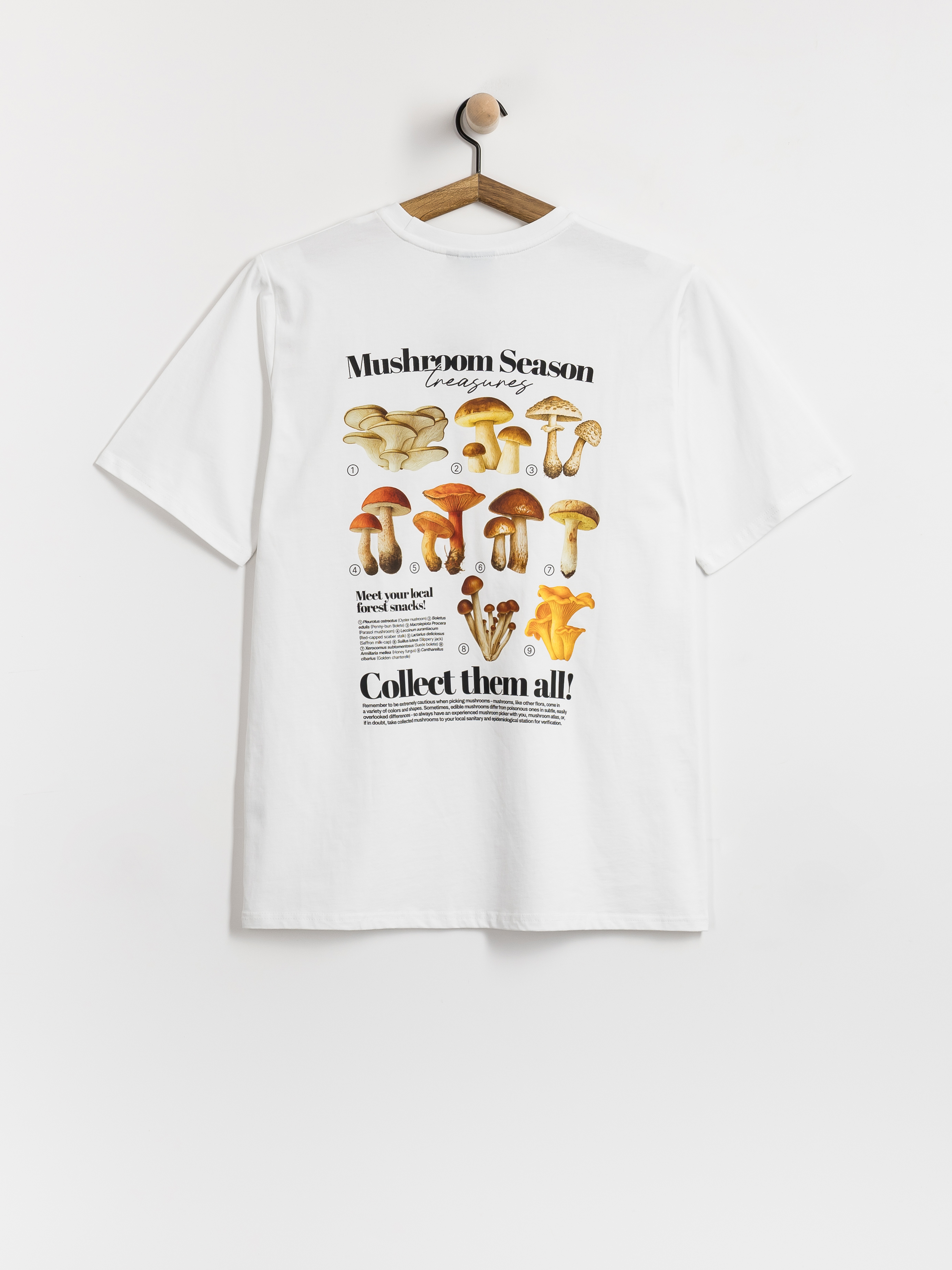 Palto Mushroom Hunter T-Shirt (white)