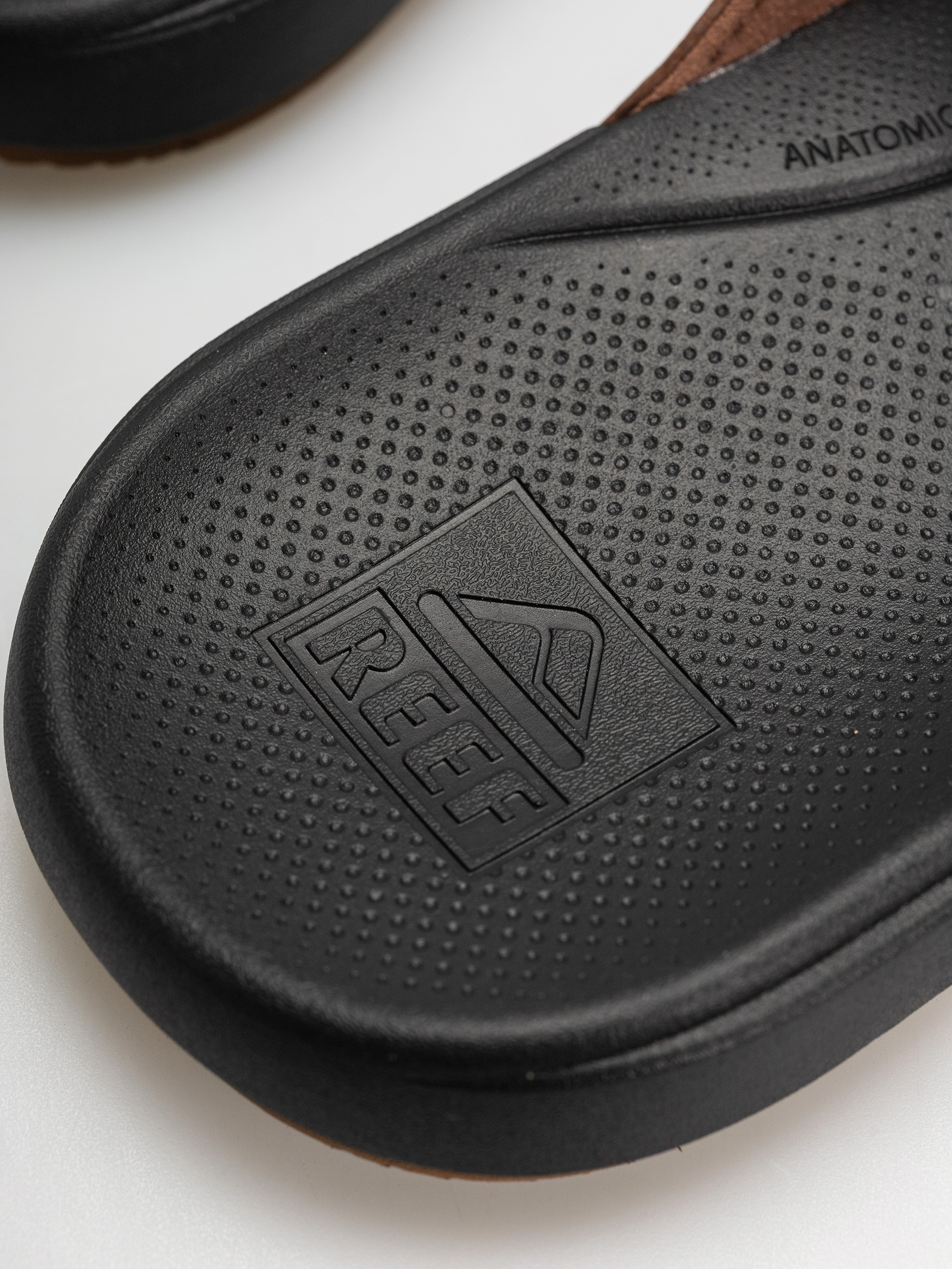 Reef Cushion Phantom 2.0 LE Flip-flops (brown/black)
