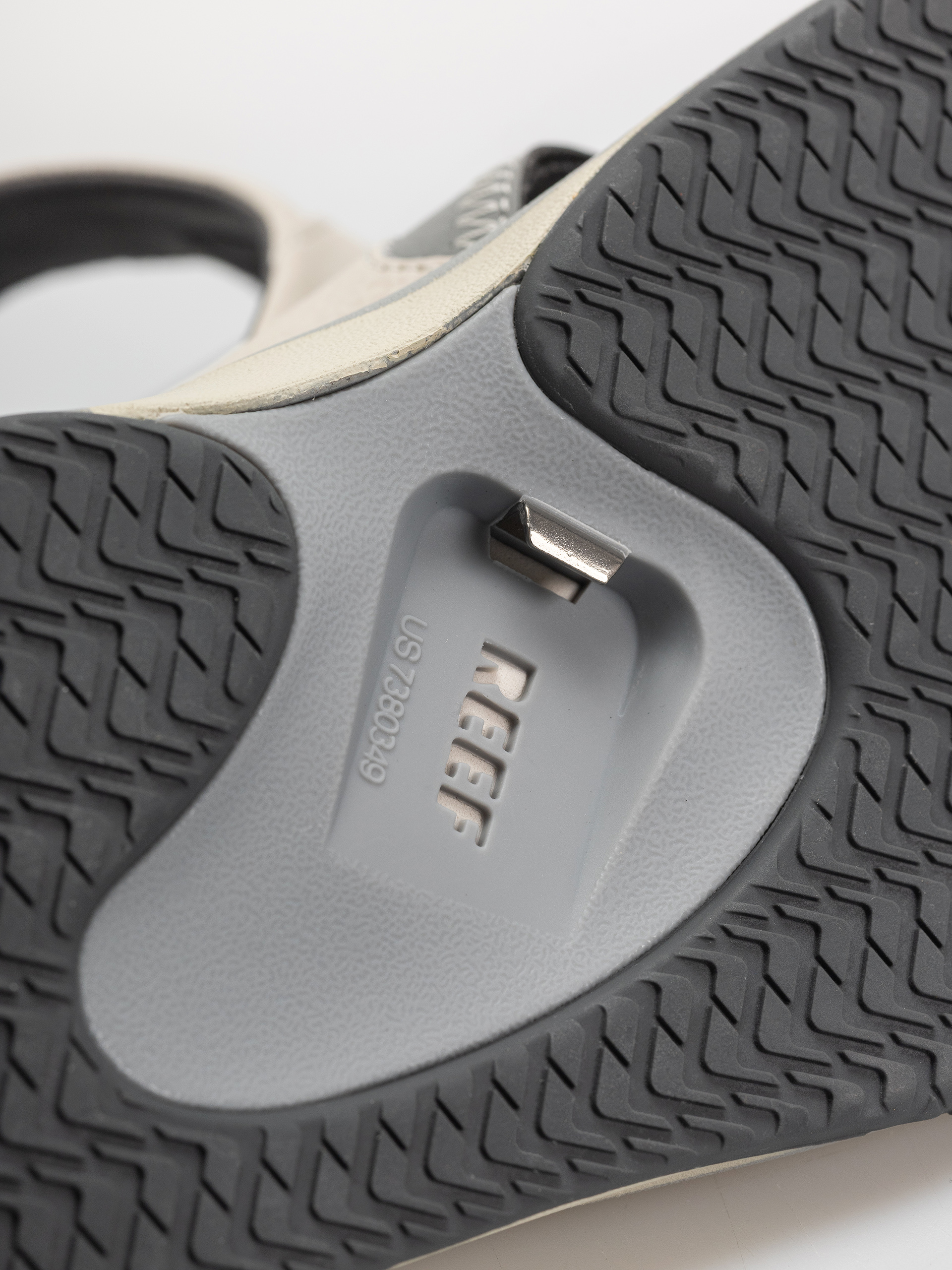 Reef Fanning Flip Flops (light/grey/grey/blue)