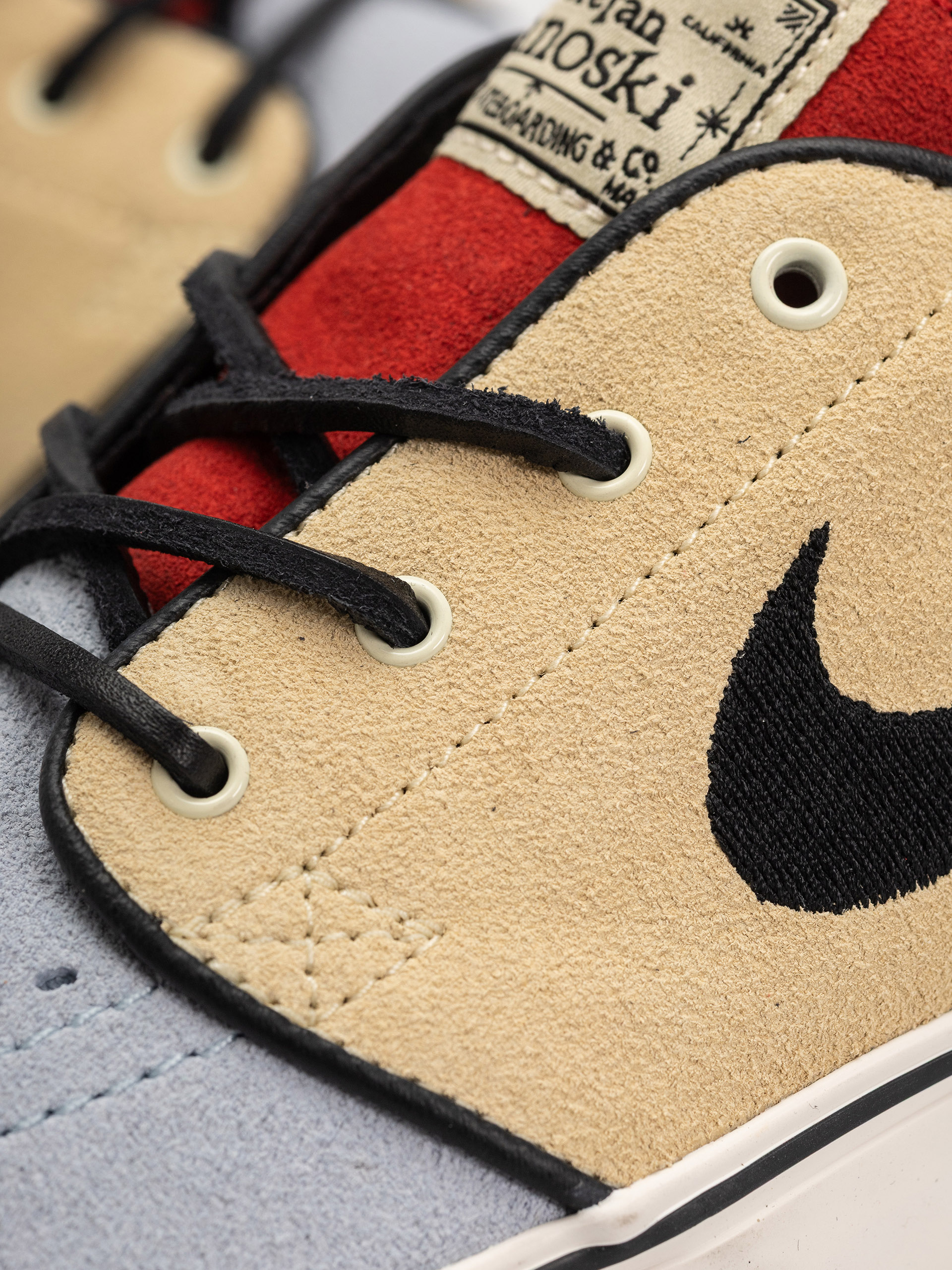 Nike SB Zoom Janoski OG+ Schuhe (alabaster/alabaster chile red)