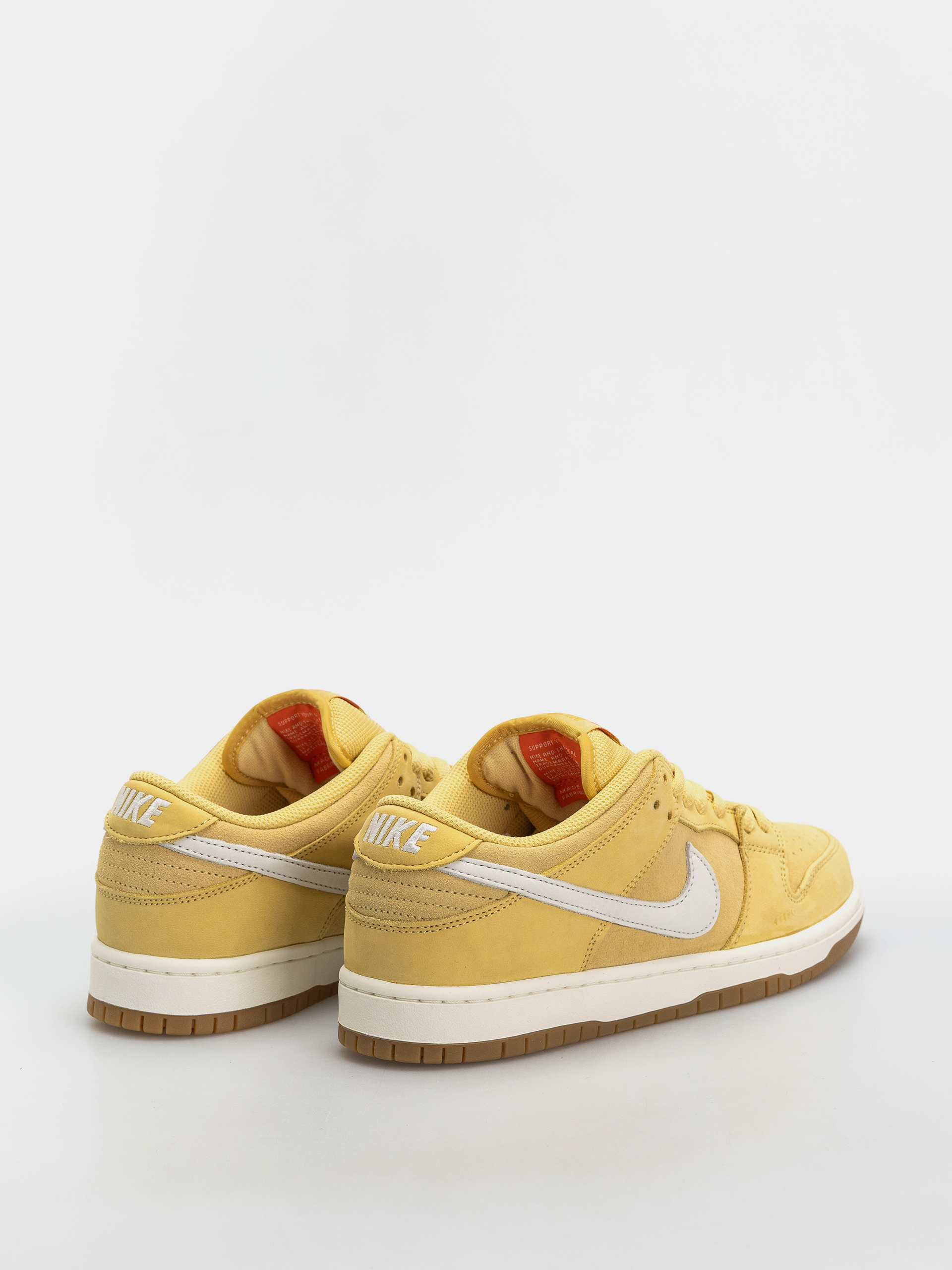 Nike SB Dunk Low Pro Schuhe (saturn gold/sail saturn gold solar flare)
