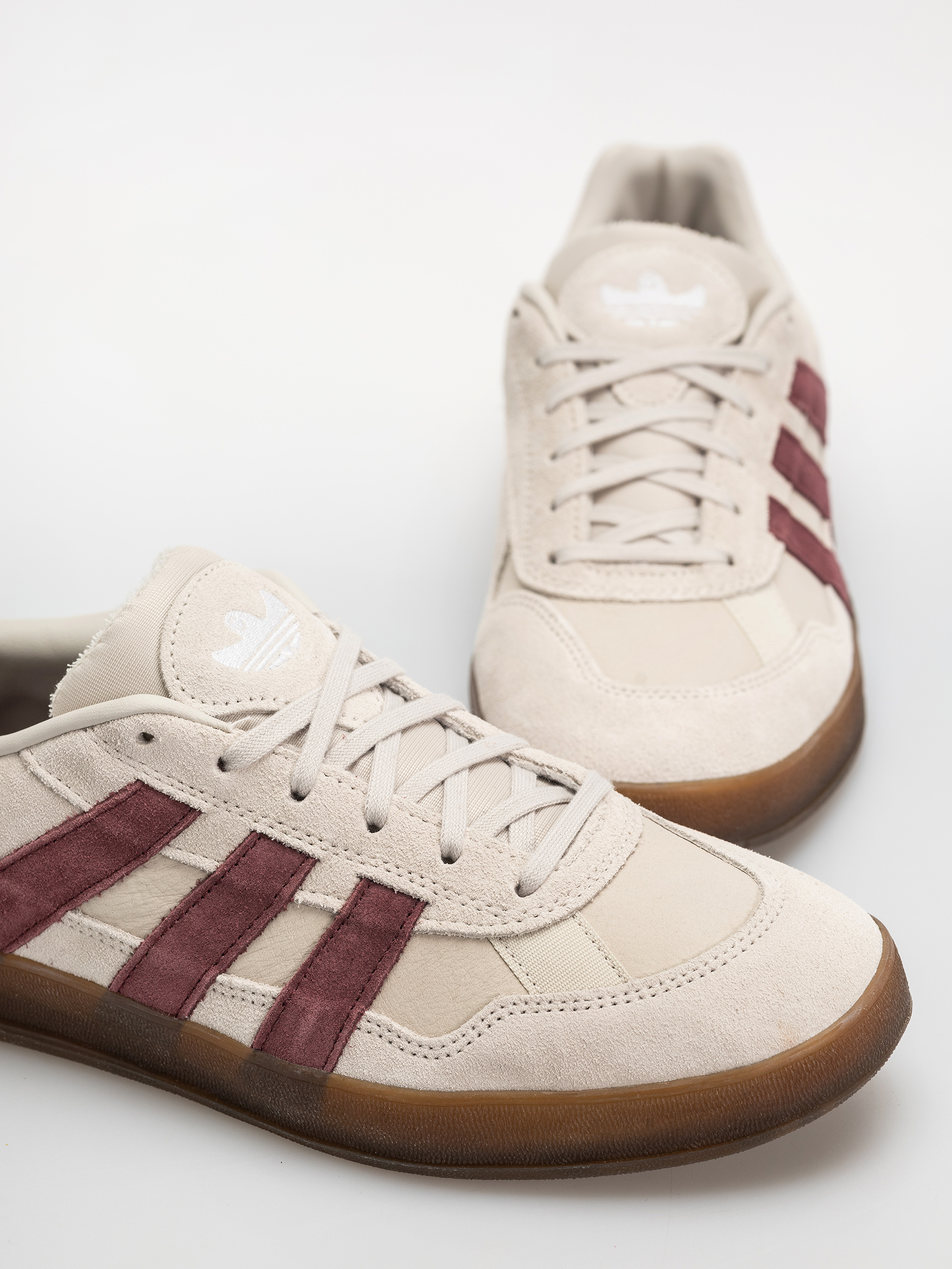 adidas Aloha Super Schuhe (alumin/shared/gum5)
