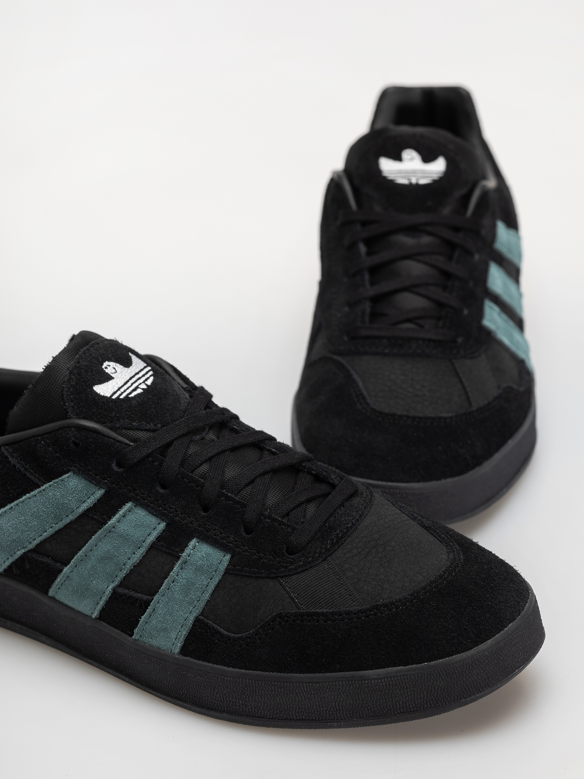 adidas Aloha Super Schuhe (cblack/pretea/ftwwht)