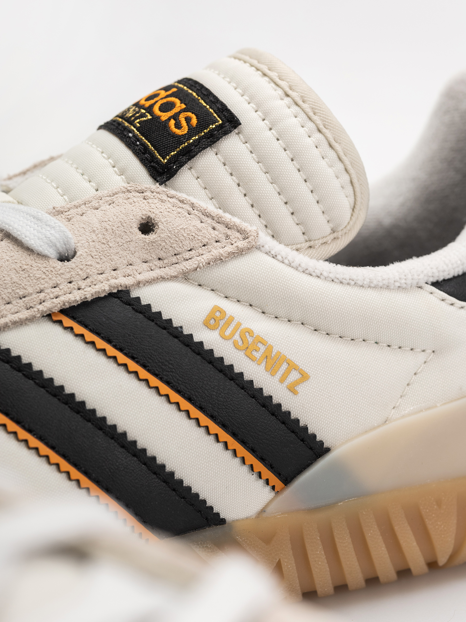 adidas Busenitz Indoor Super Schuhe (cbrown/cblack/owhite)