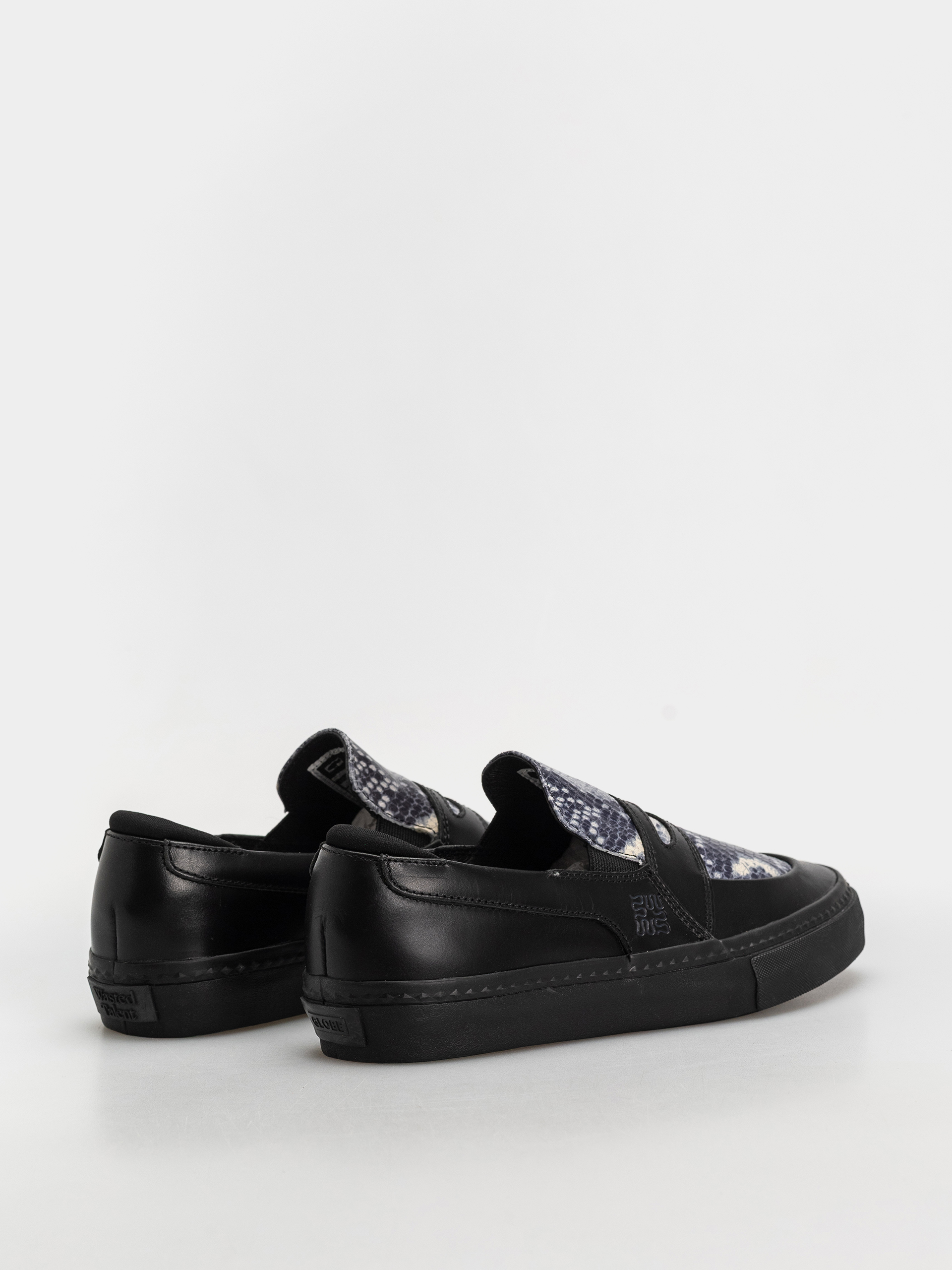 Globe Liaizon Schuhe (wasted talent black/snake)