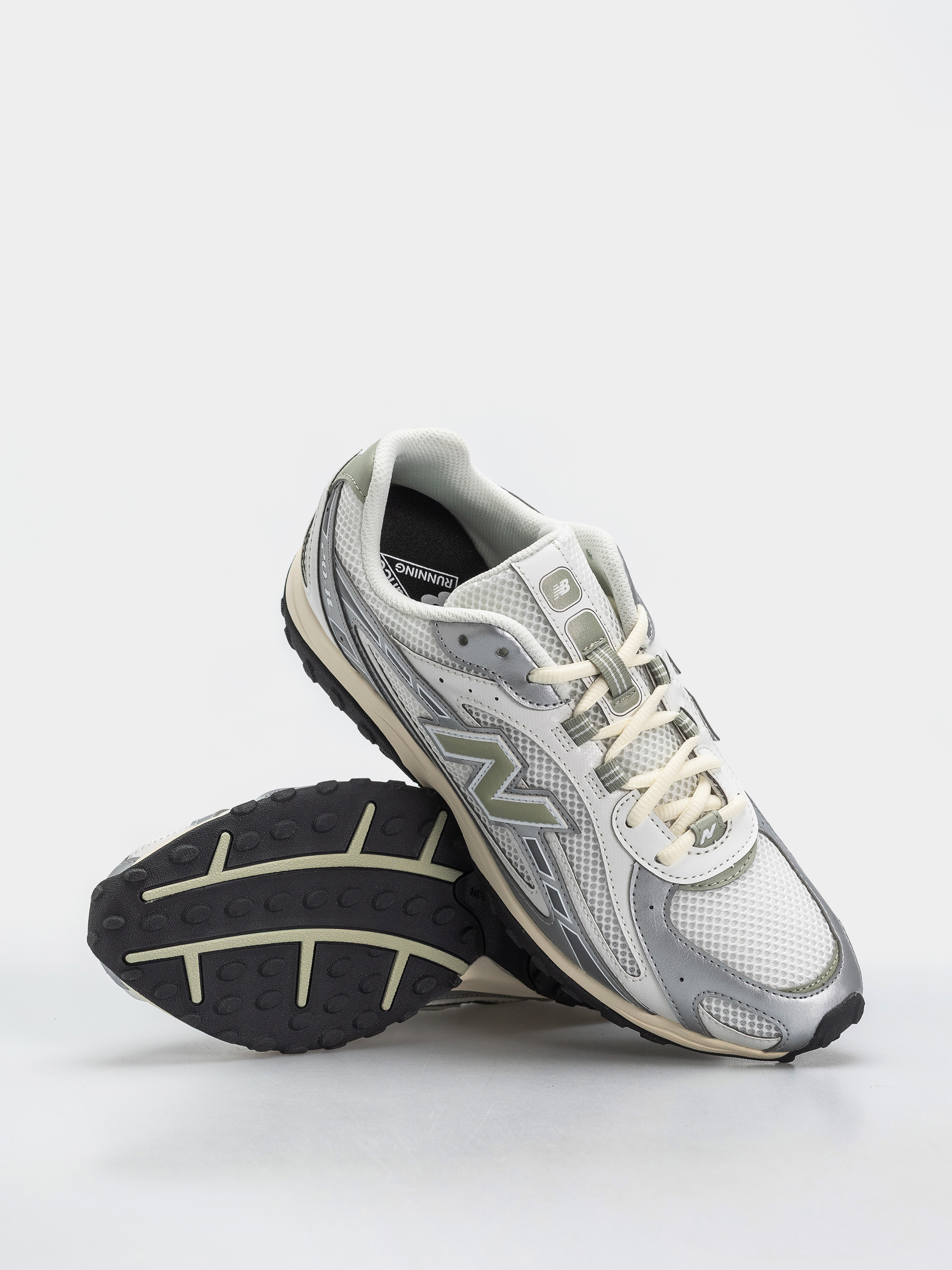 New Balance 204 Shoes - silver (silver metallic/garter snake swb)