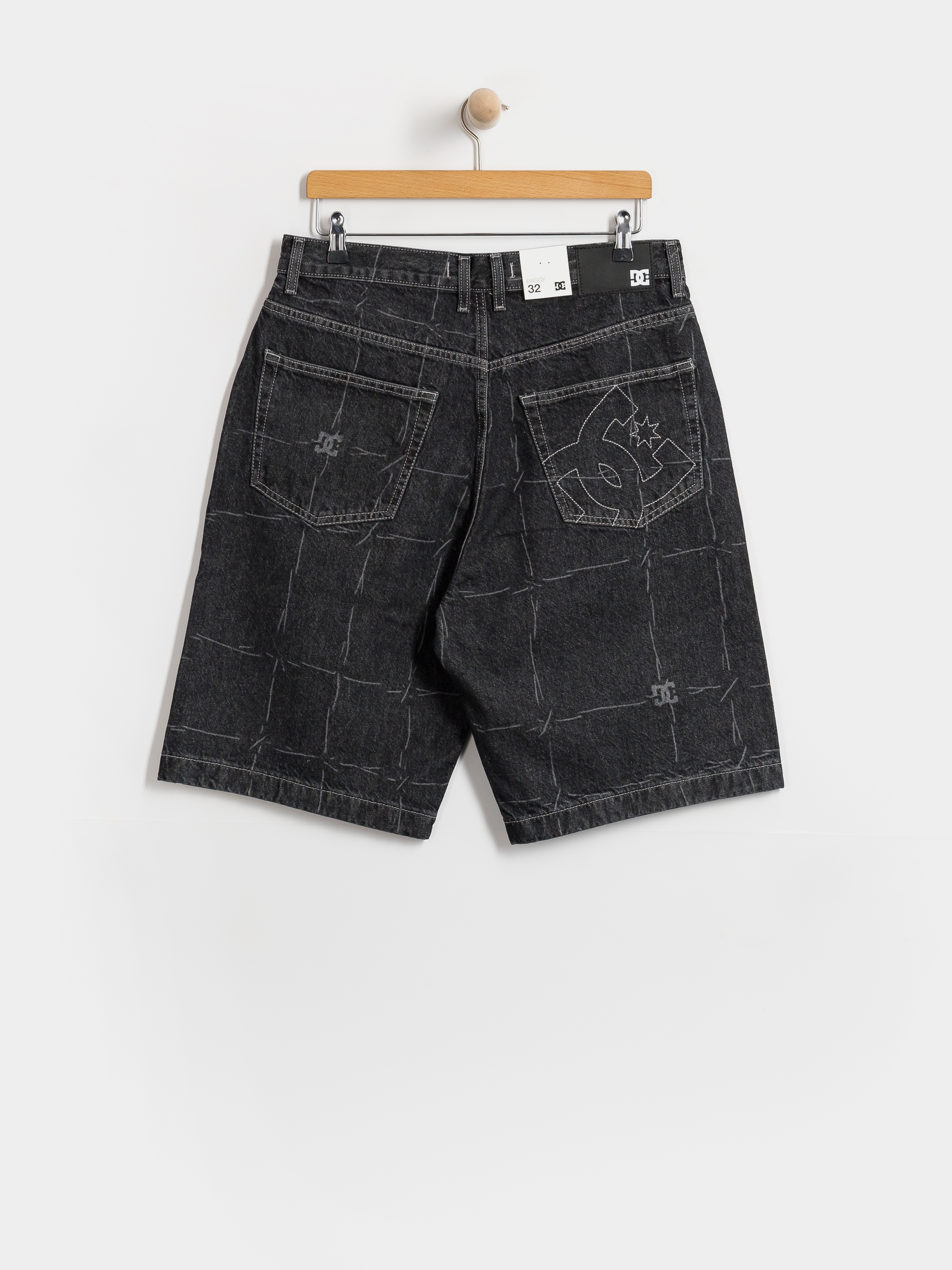 DC Baggy Denim Shorts (wired 32 black)
