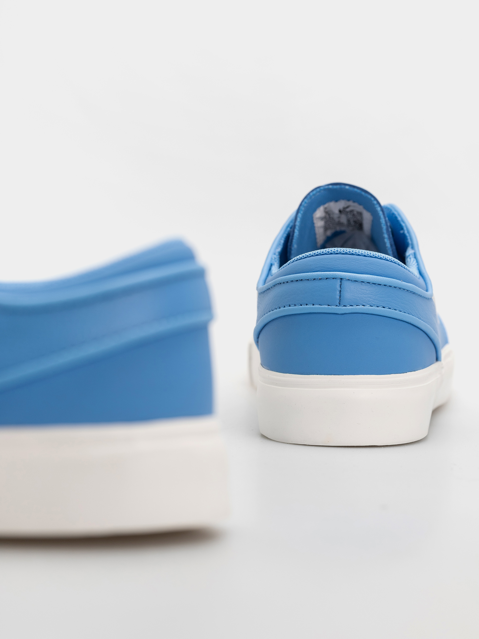 Nike SB Zoom Janoski OG+ ISO Shoes (university blue/sail university blue)