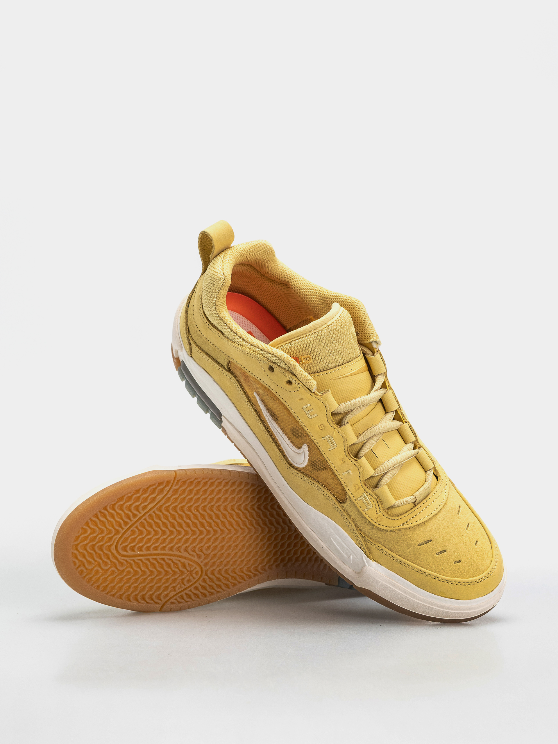 Nike SB Air Max Ishod Iso Shoes (saturn gold/sail saturn gold solar flare)