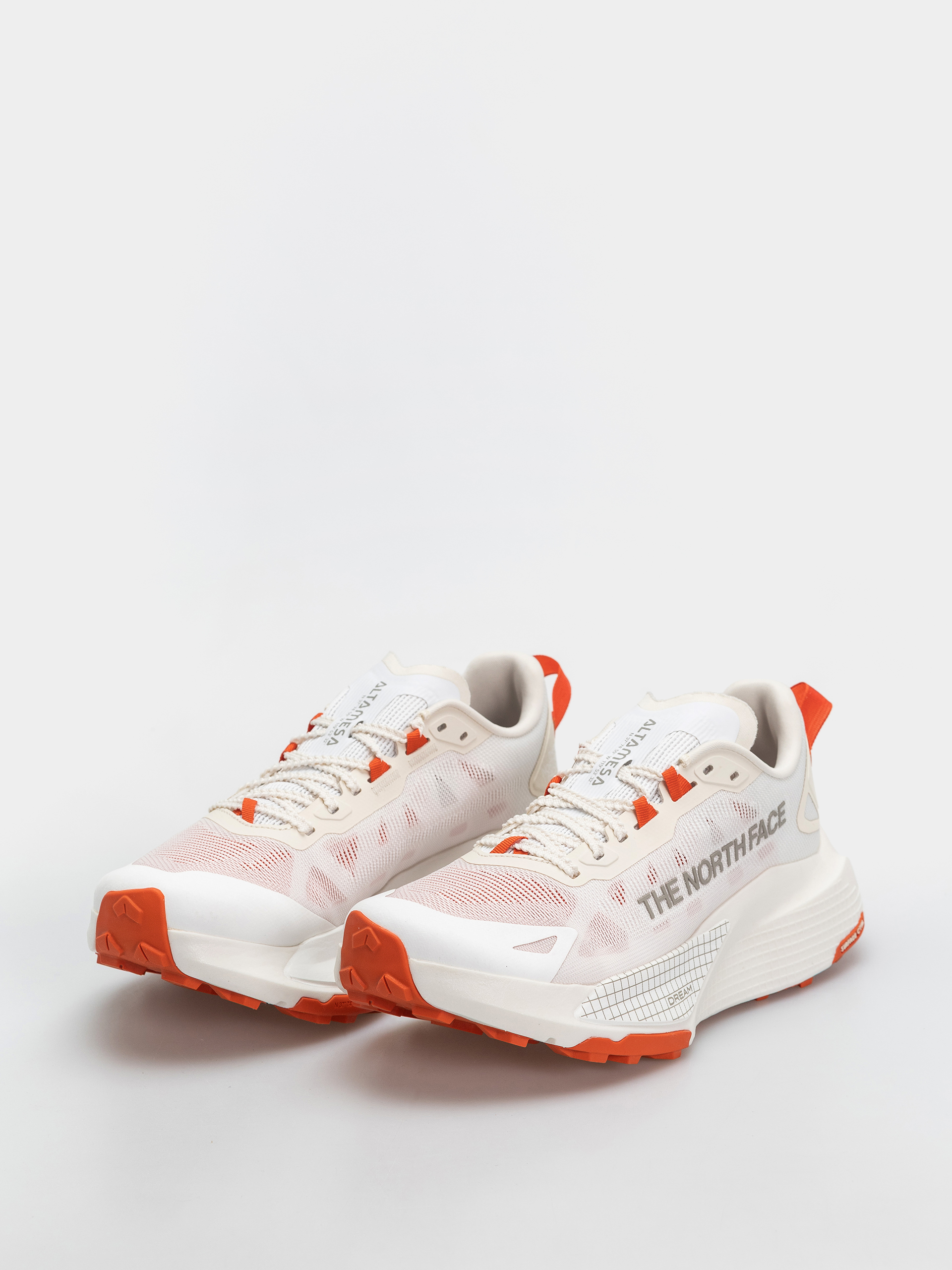 The North Face Altamesa 500 V2 Shoes (tnf white/lava)