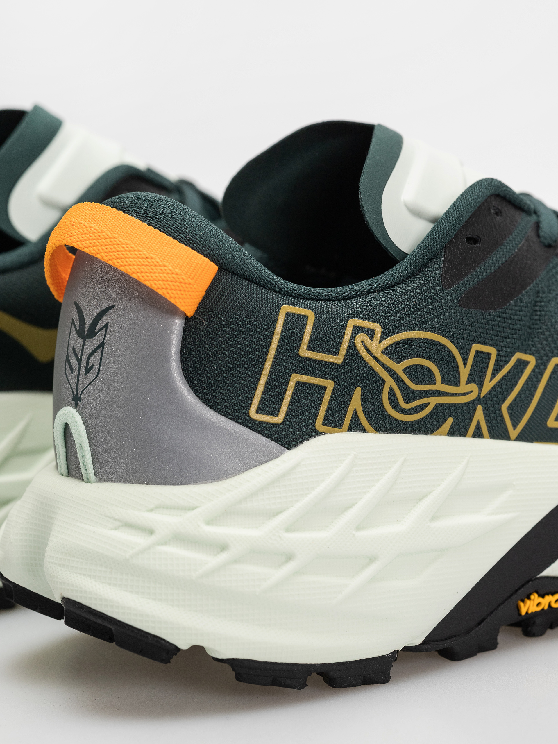 Hoka Speedgoat 7 Shoes (bay leaf/sea glass)