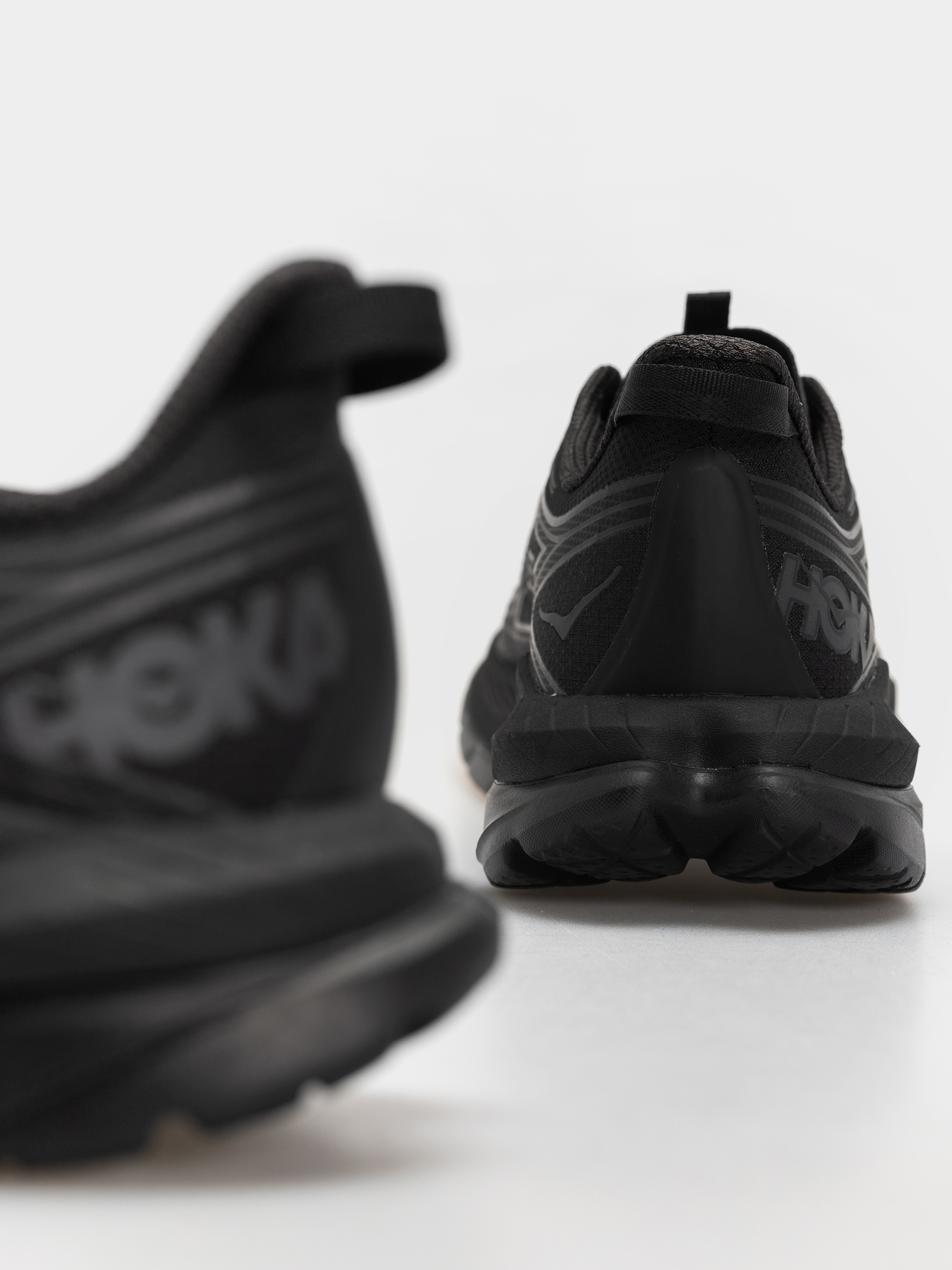 Hoka Mach Remastered Schuhe (obsidian/obsidian)