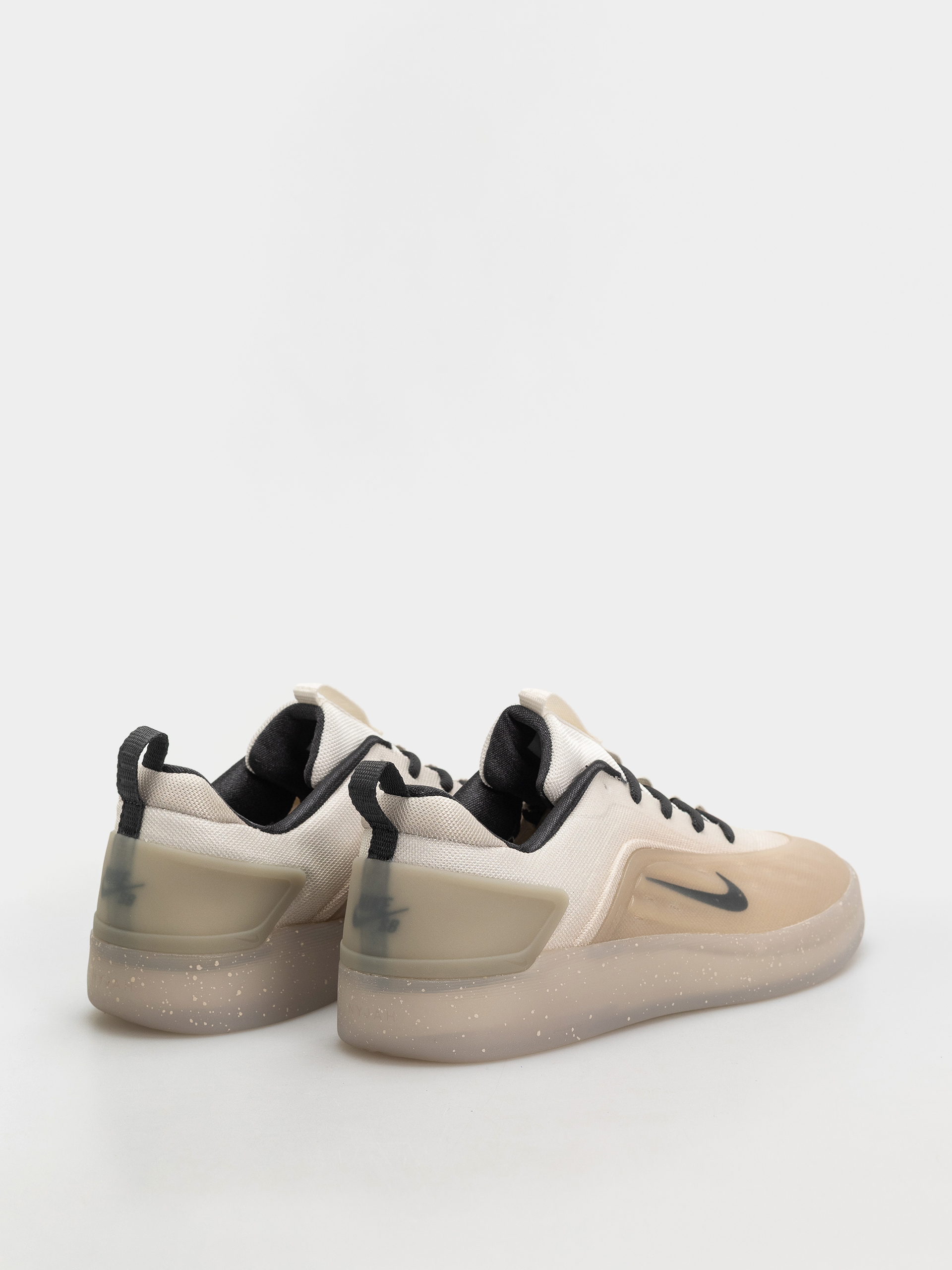Nike SB Zoom Nyjah 4 Schuhe (desert khaki/dk smoke grey)