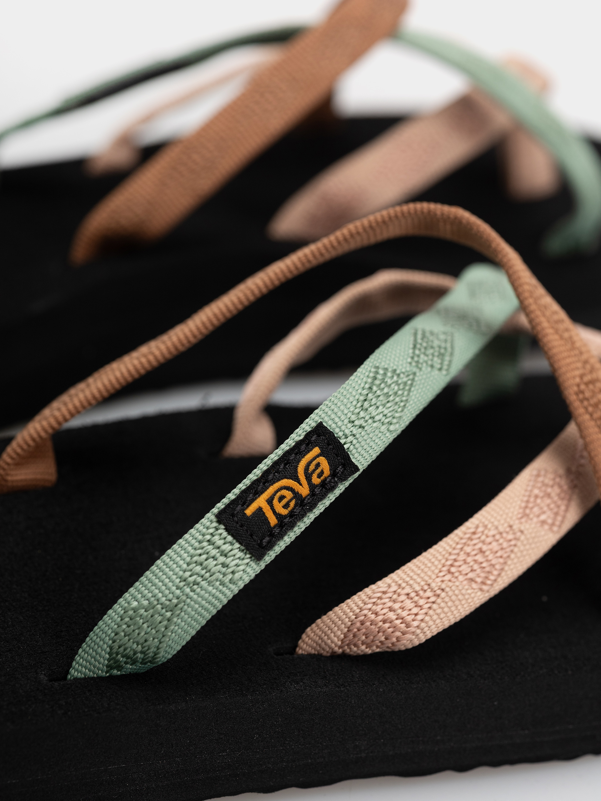 Teva Olowahu Wmn Sandals (mixed b maple sugar multi)