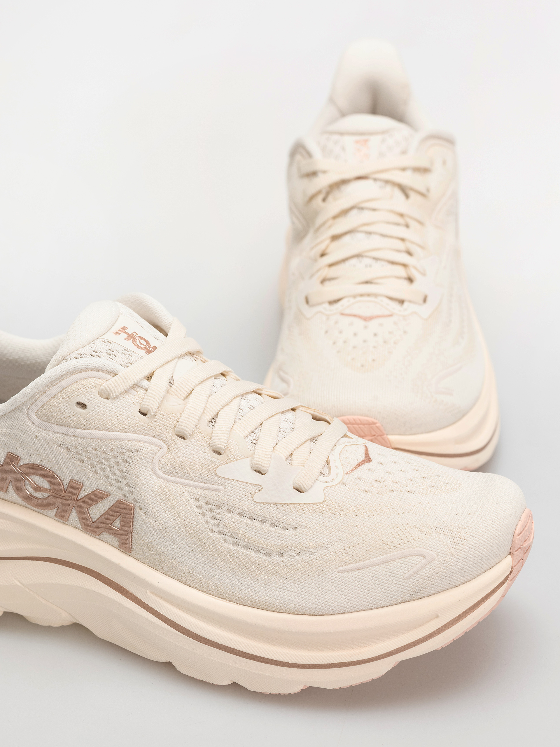 Hoka Clifton 10 Wmn Shoes (alabaster/rose gold)