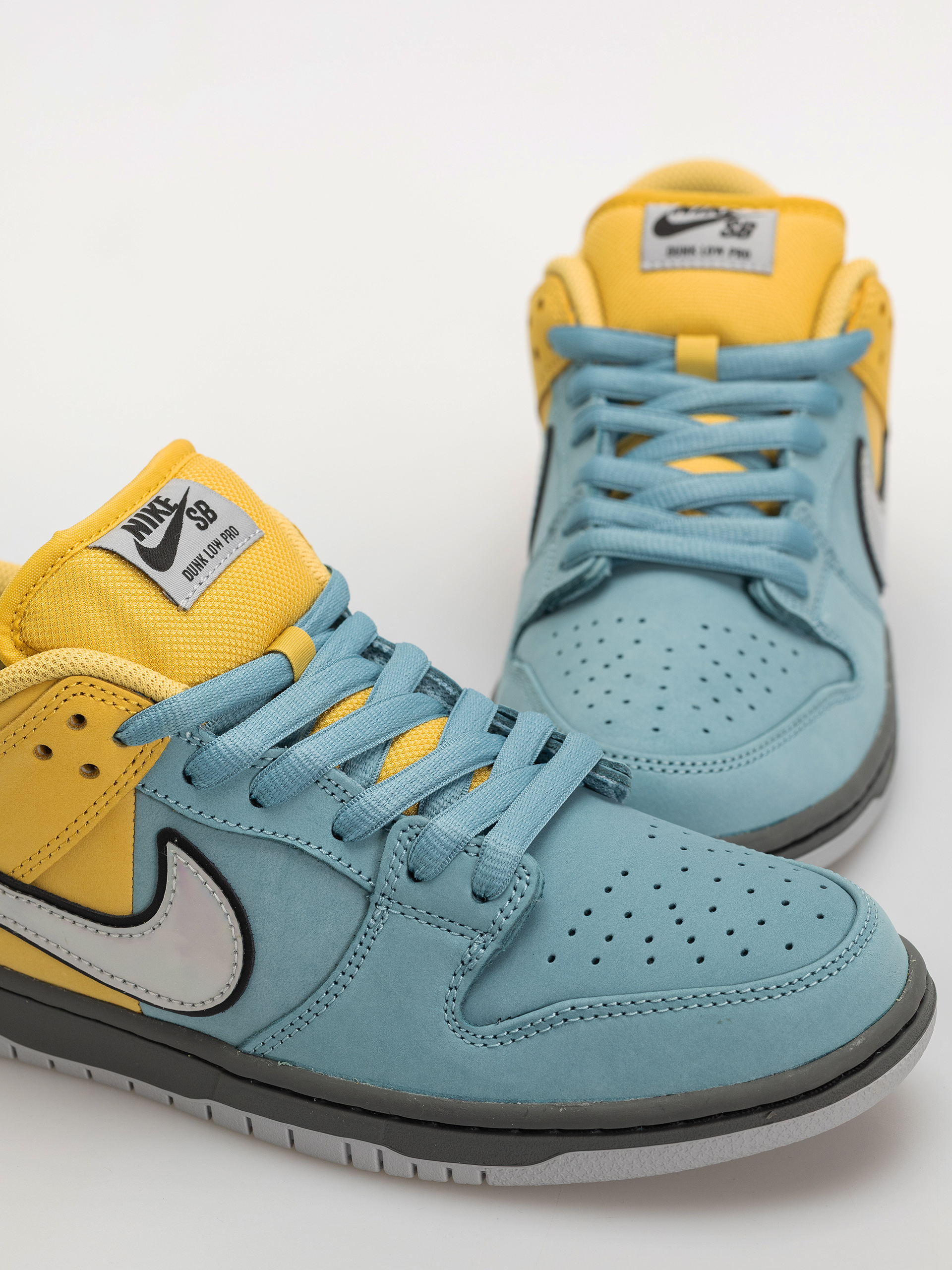 Nike SB Dunk Low Pro Schuhe (lightening/wolf grey/denim turq)