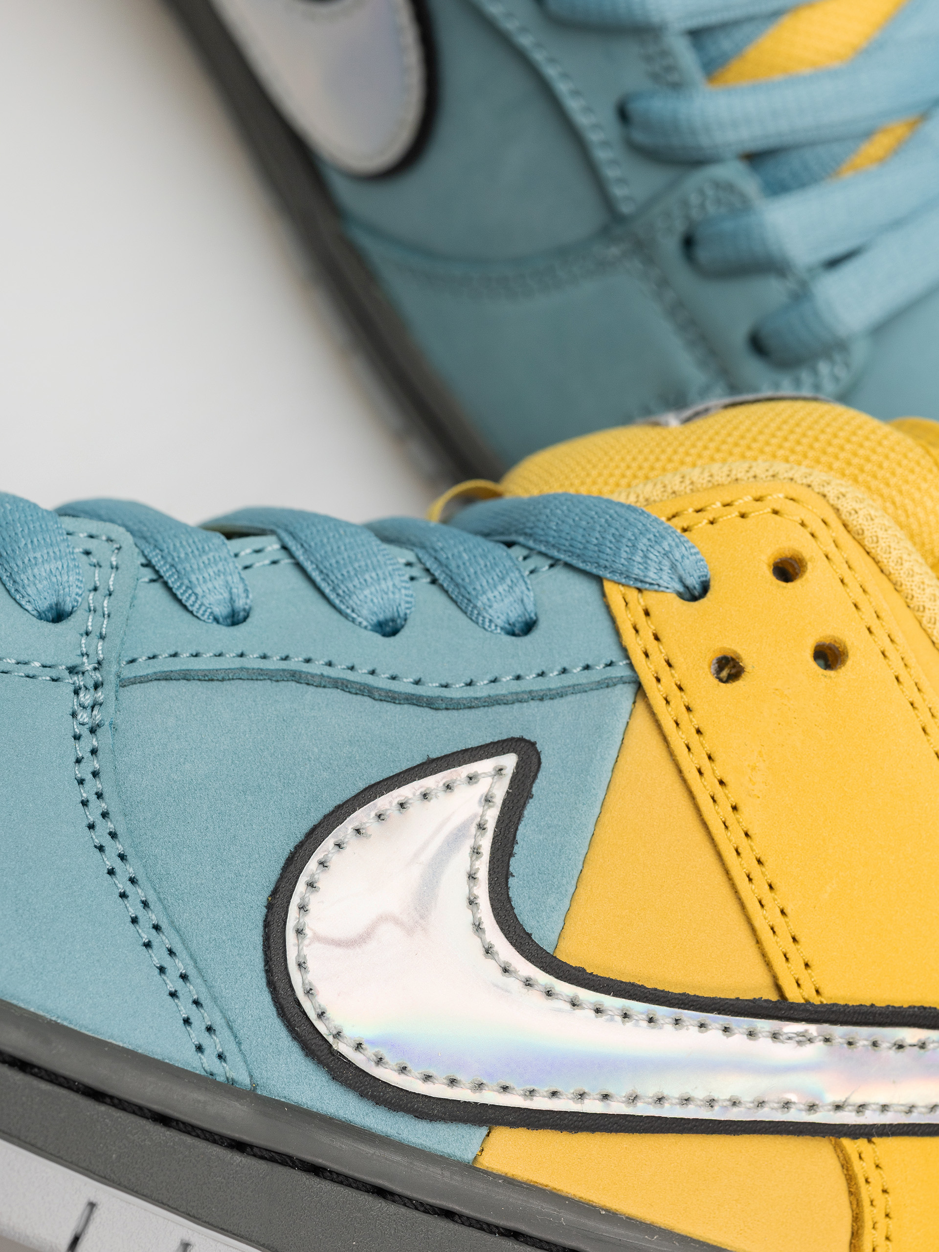 Nike SB Dunk Low Pro Schuhe (lightening/wolf grey/denim turq)
