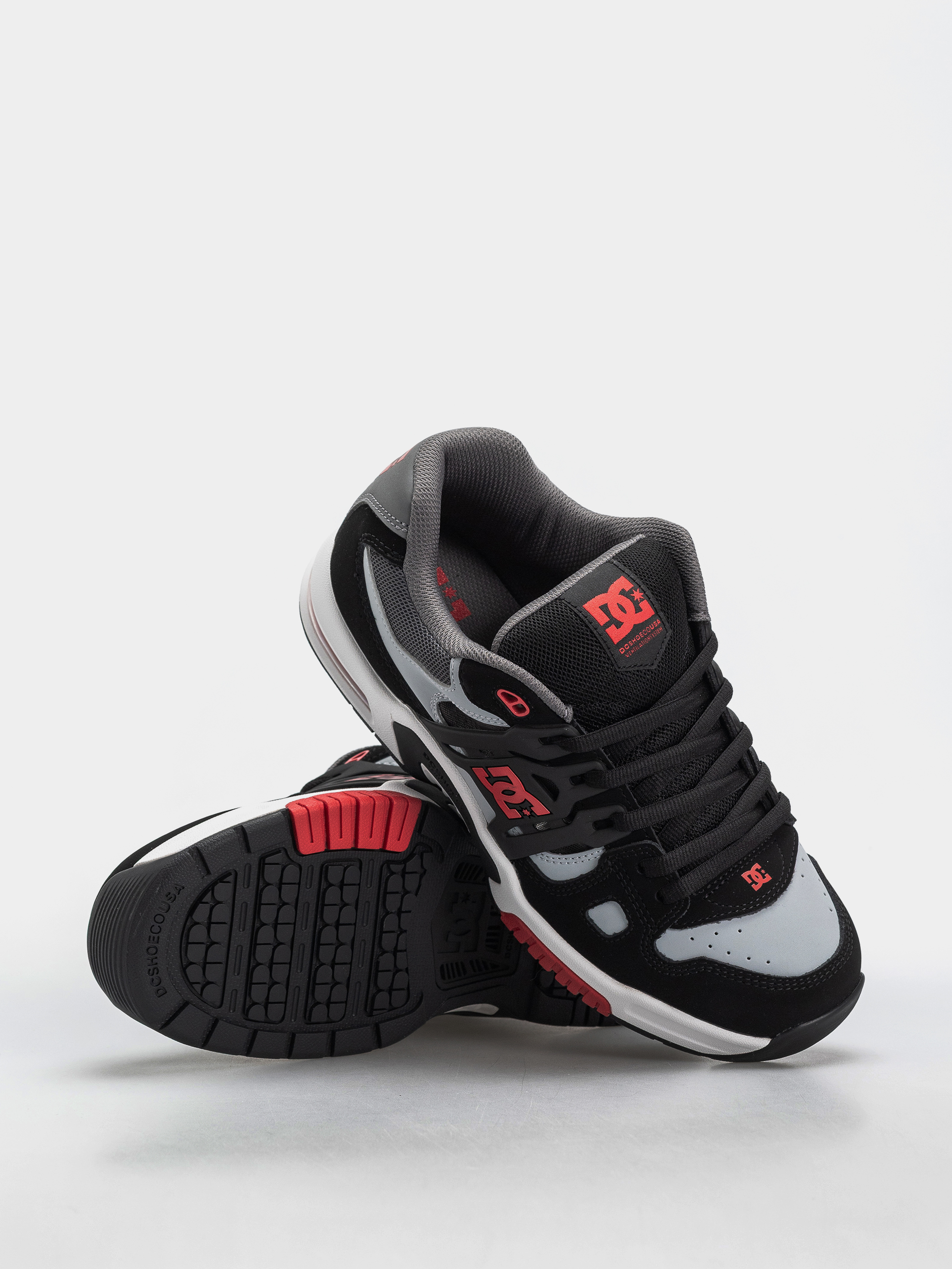 DC At 2 Shoes (black/grey/red)