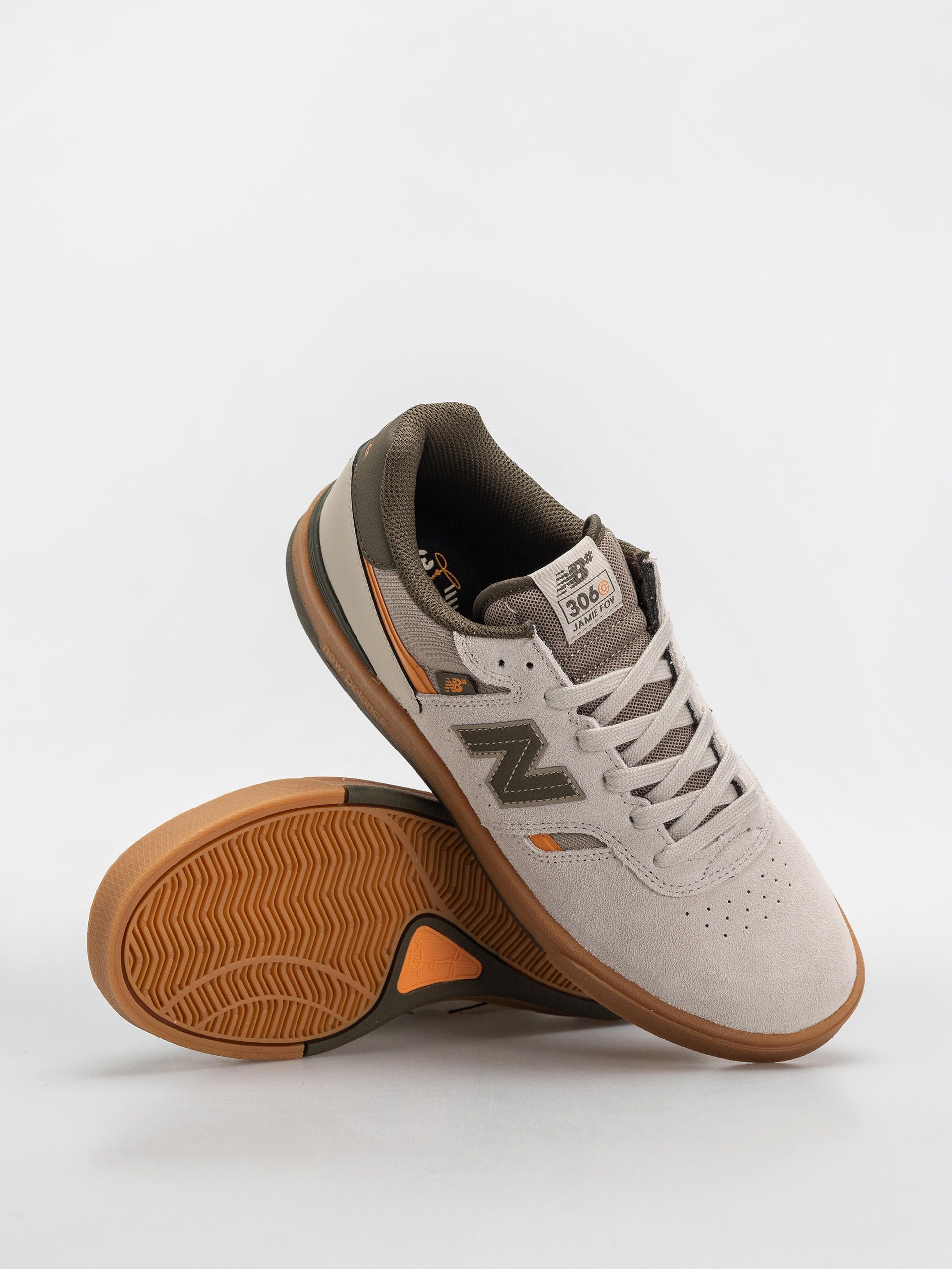 New Balance 306 Shoes (timberwolf/dark moss)