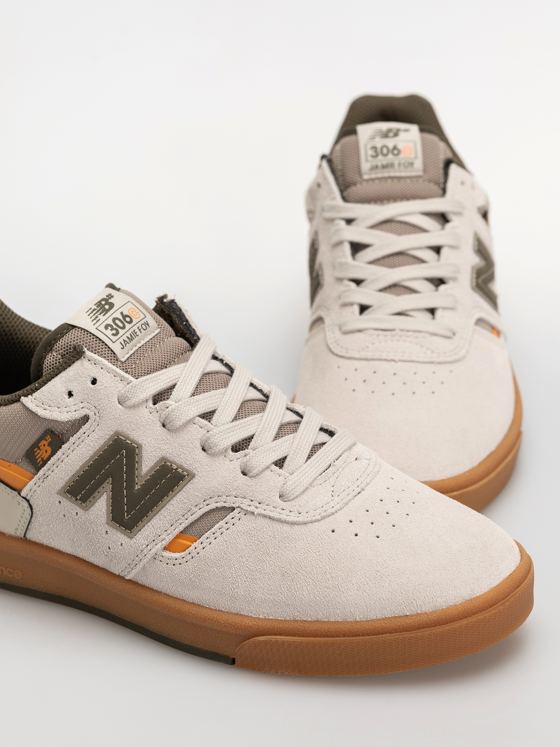 New Balance 306 Schuhe (timberwolf/dark moss)