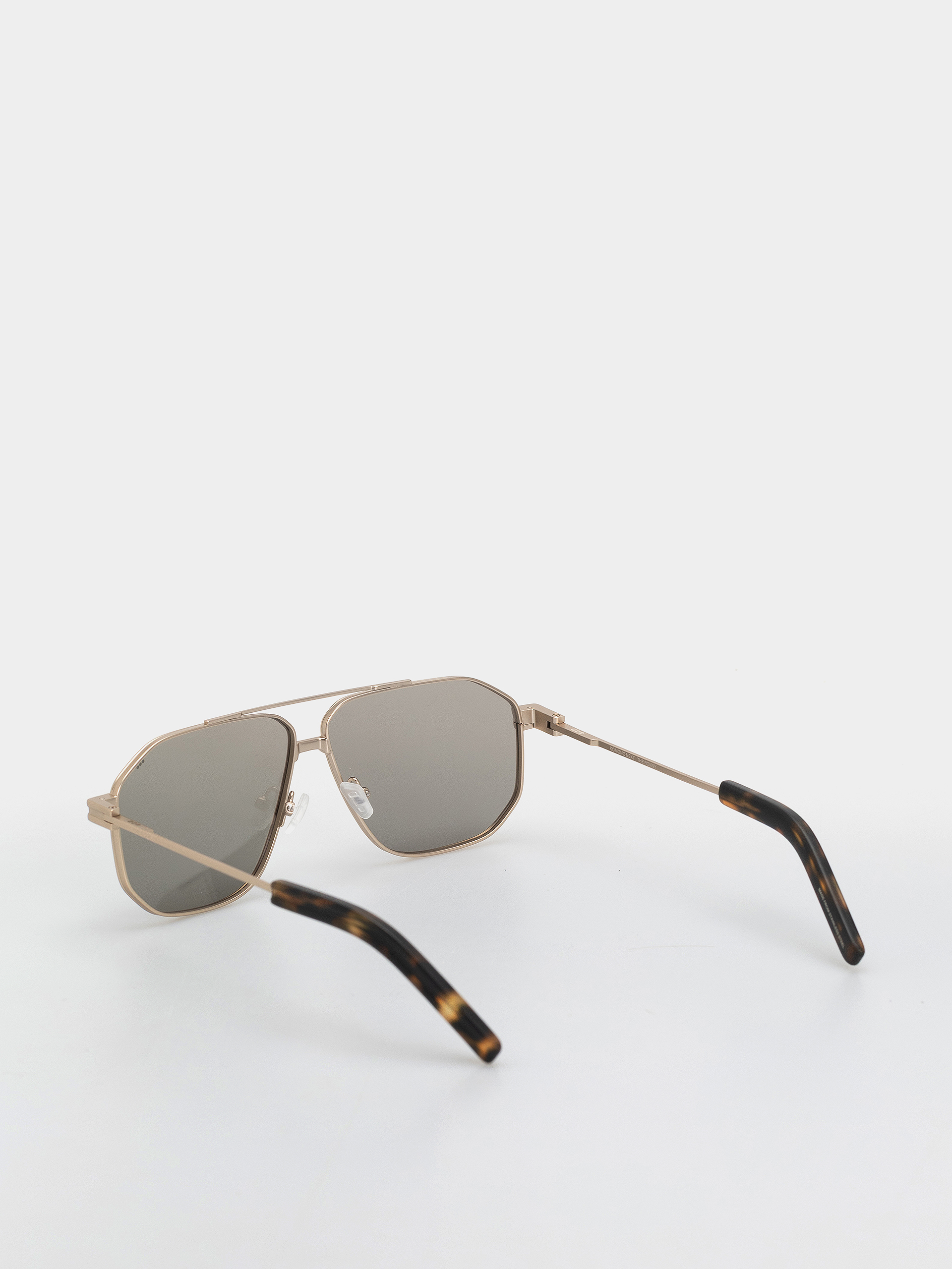 Komono Ronny Sunglasses (white gold giraffe)