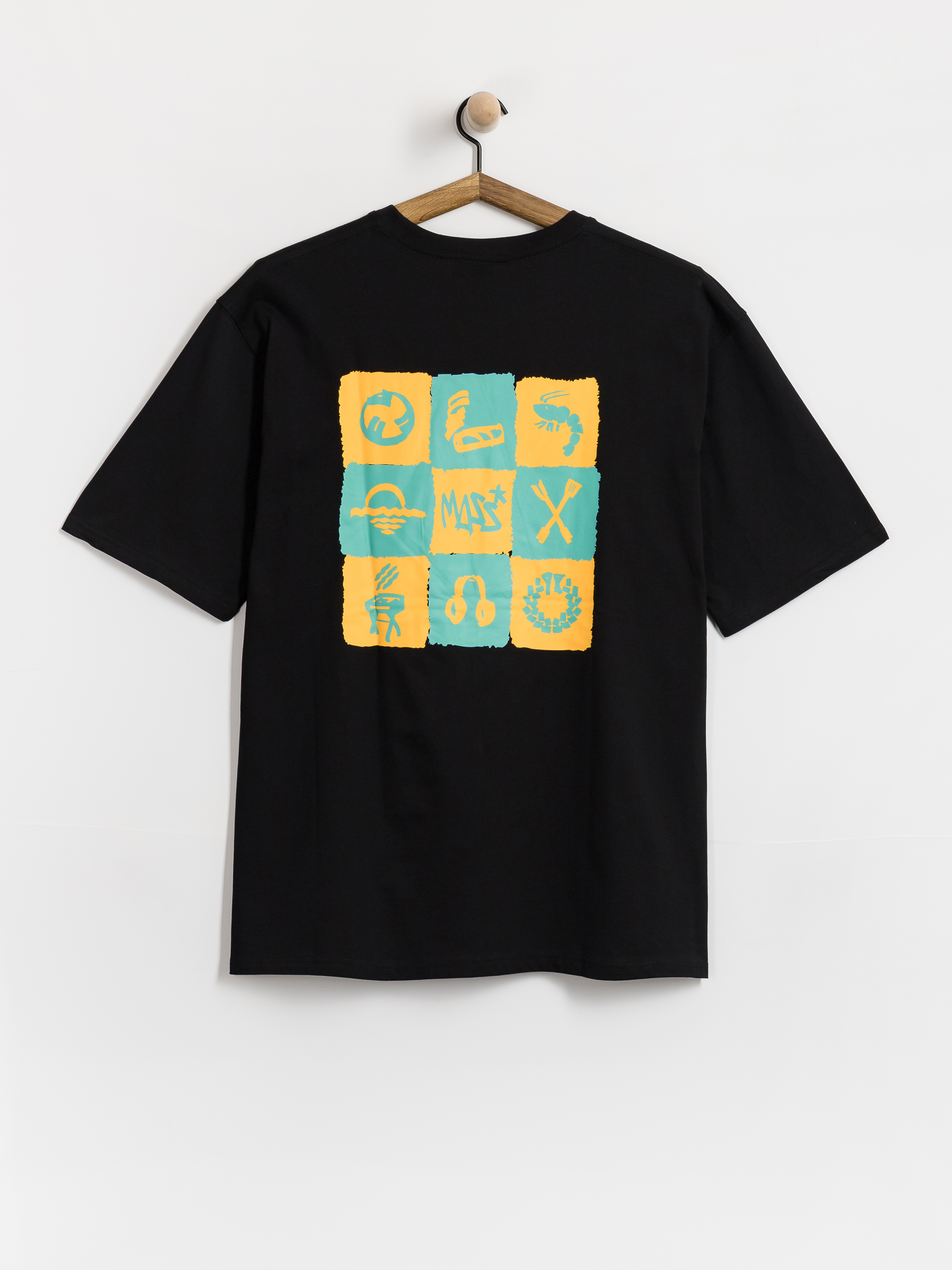 MassDnm Permanent Vacations T-Shirt (black)