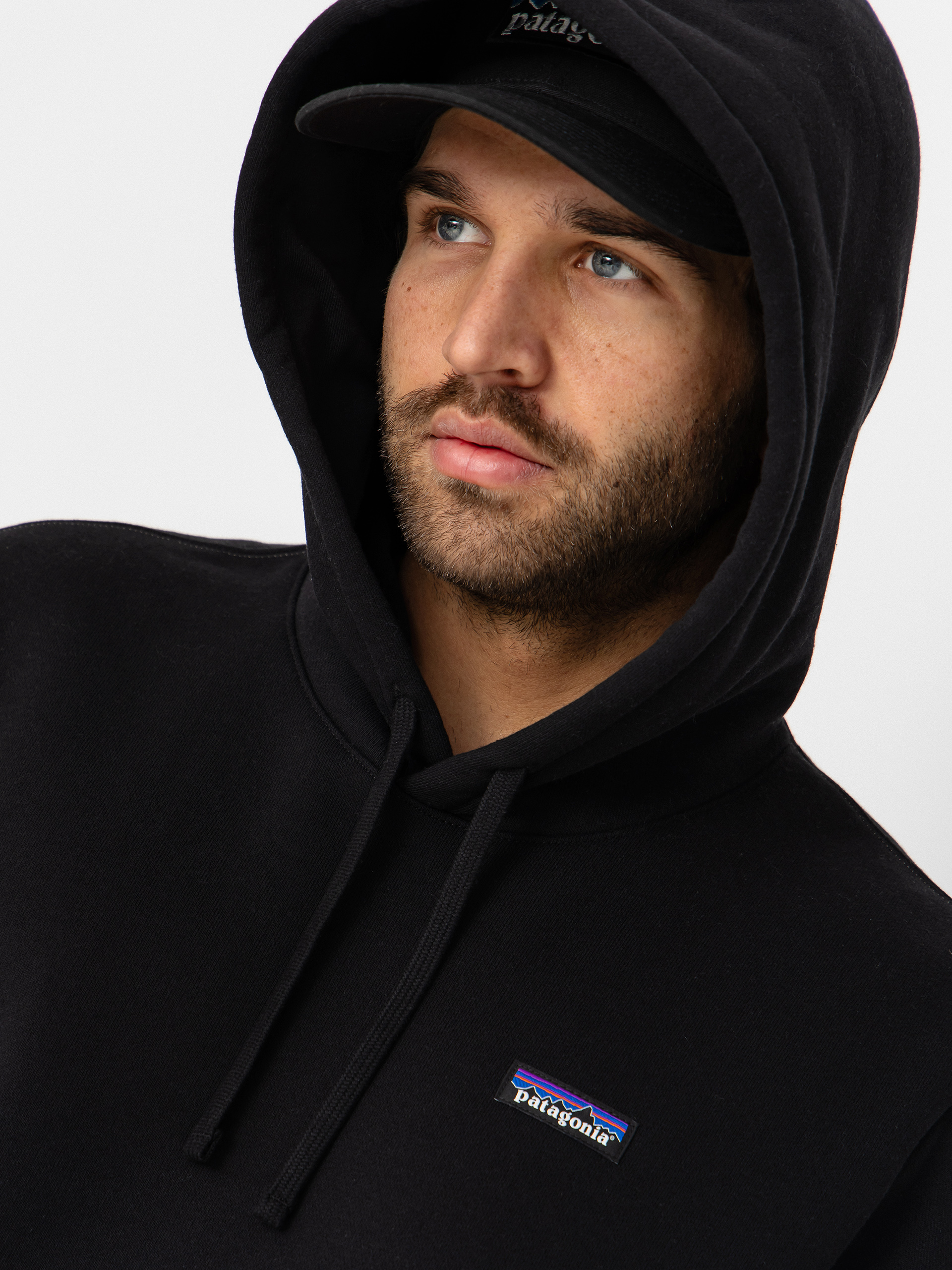 Patagonia P 6 Label Uprisal HD Hoodie (black)