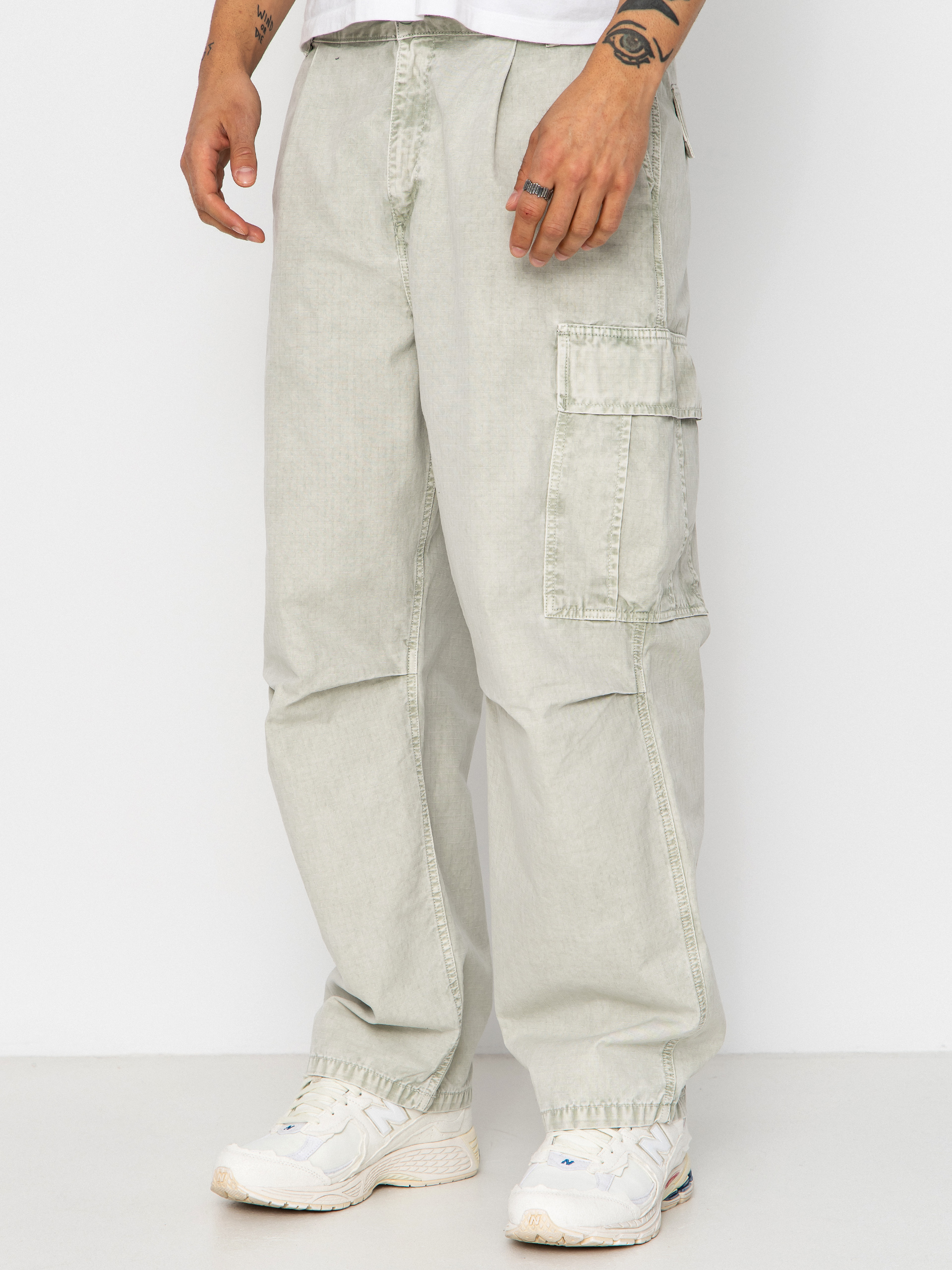 Carhartt WIP Cole Cargo Pants (dollar green)