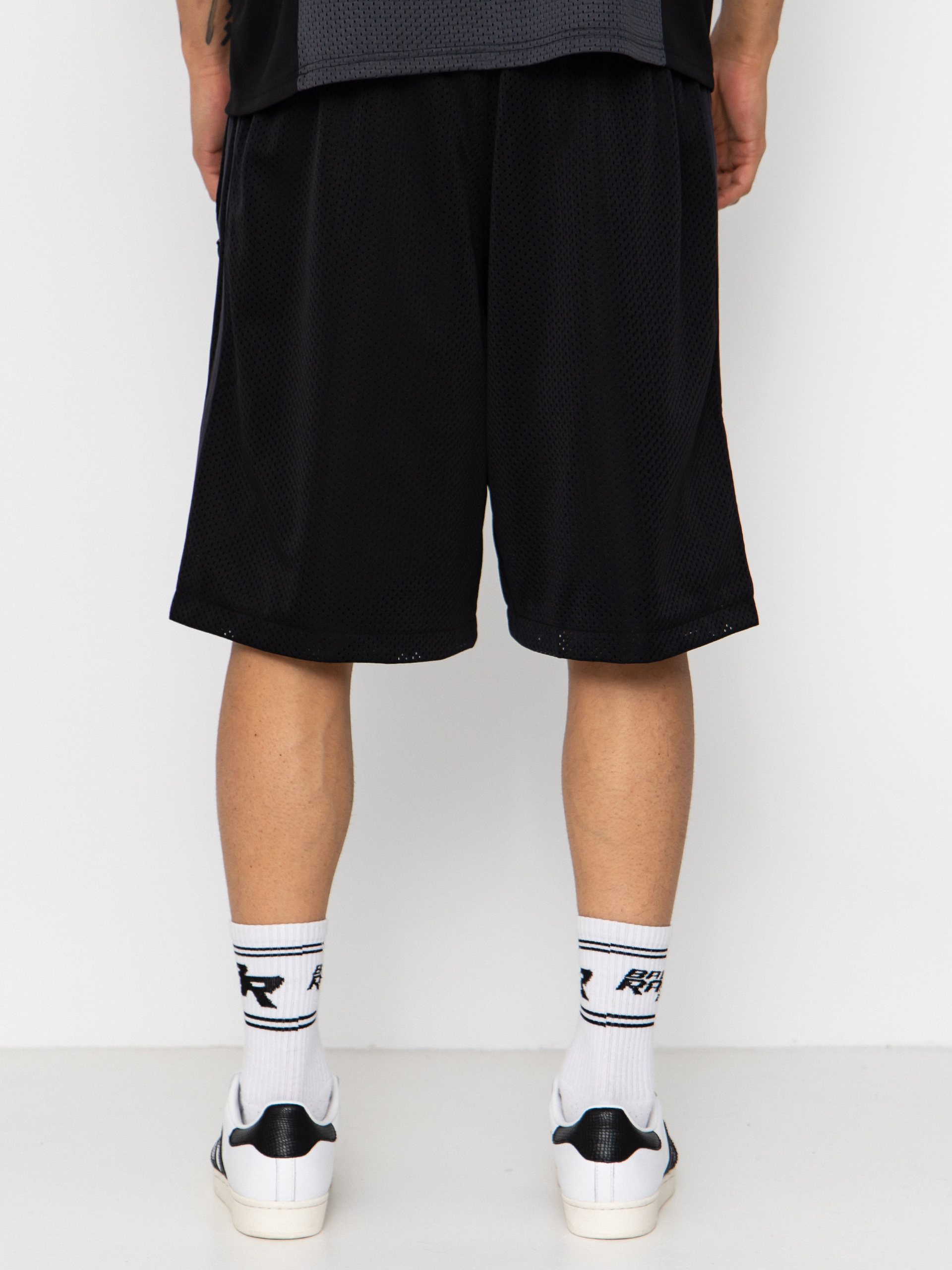 adidas Tyshawn B Shorts (black/magold/carbon)
