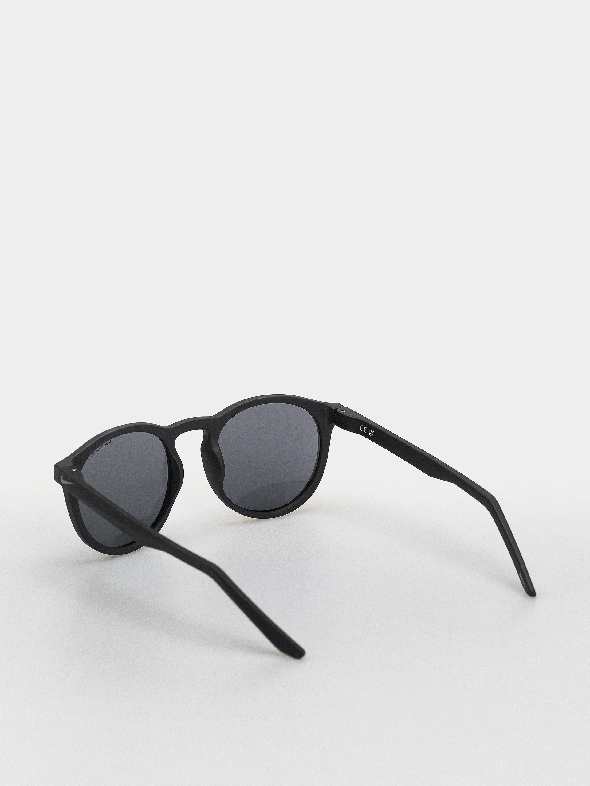 Nike SB Sonnenbrille Swerve P (matte black/polar grey)