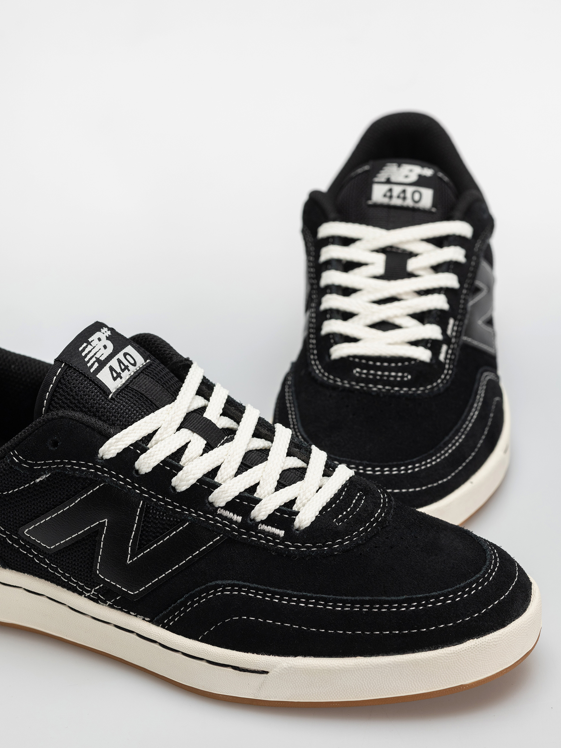 New Balance 440 Shoes (black/sea salt)