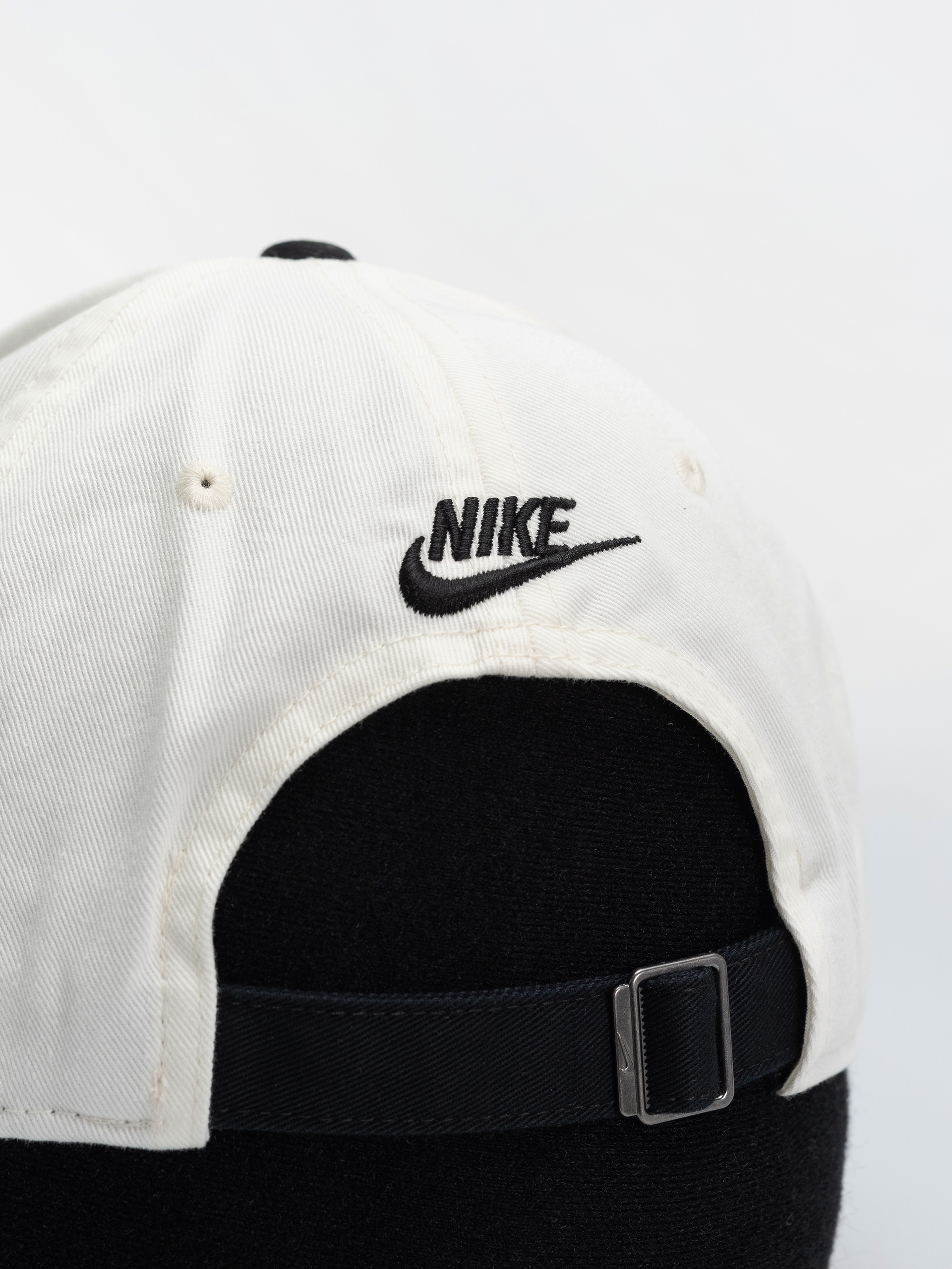 Nike SB Club Just Do It Cap (sail/black/black)