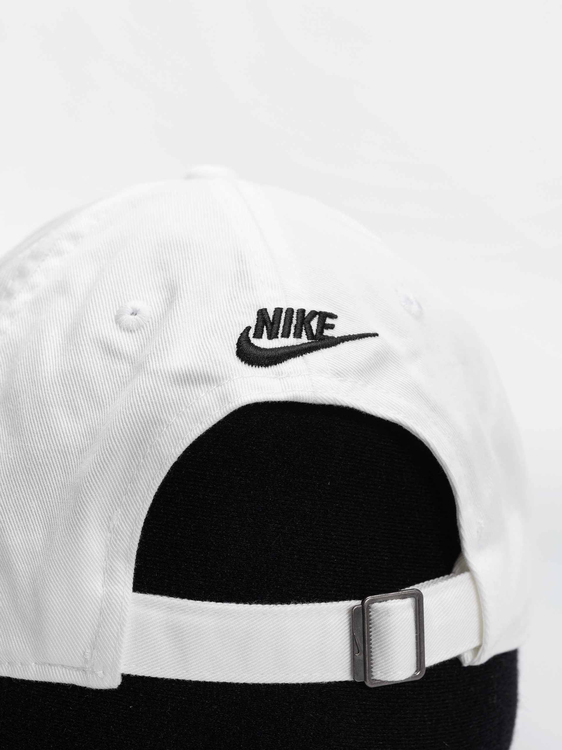 Nike SB Club Just Do It Cap (white/black)