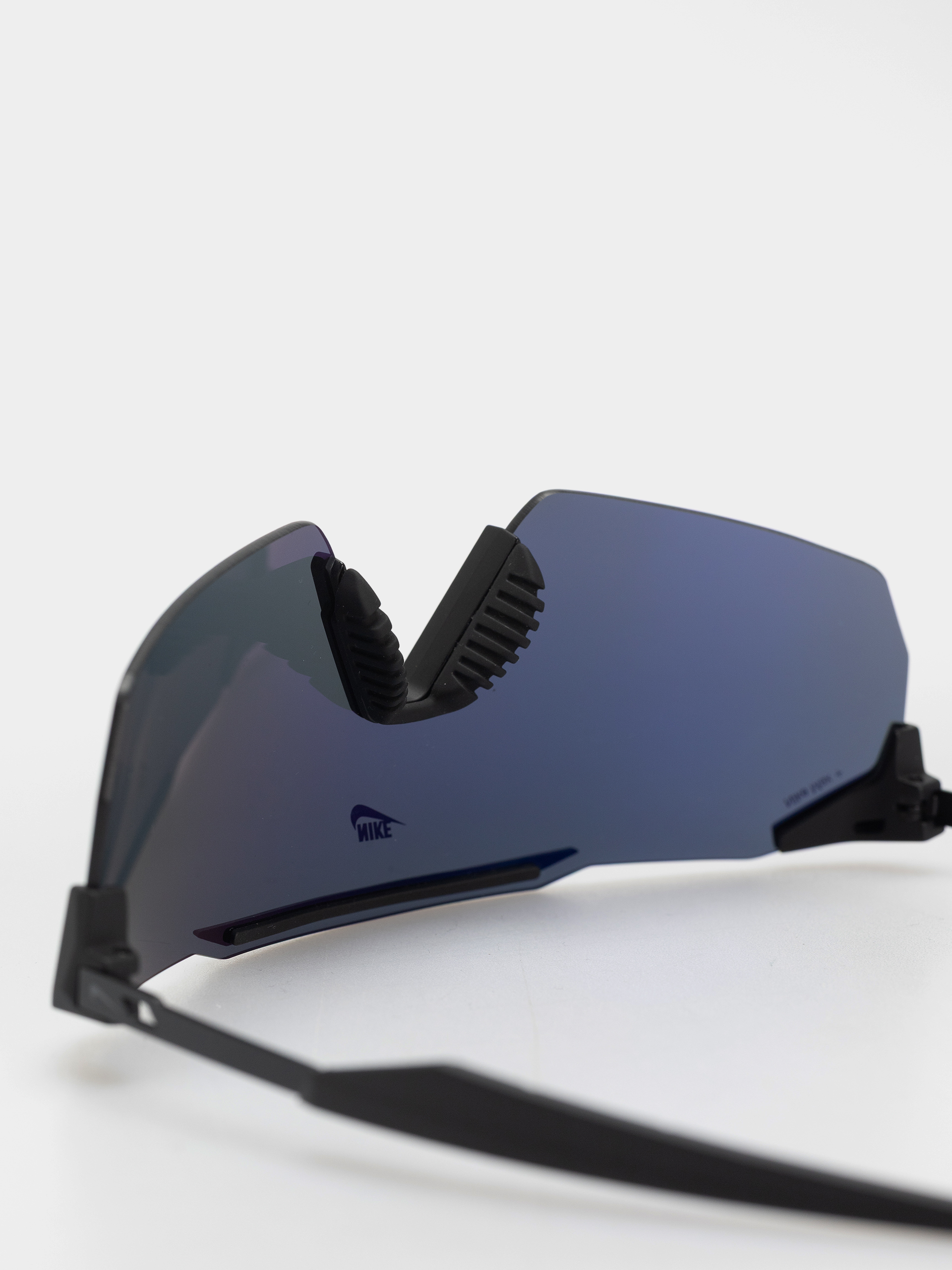 Nike Limitless Shield Sunglasses (matte black/grey)