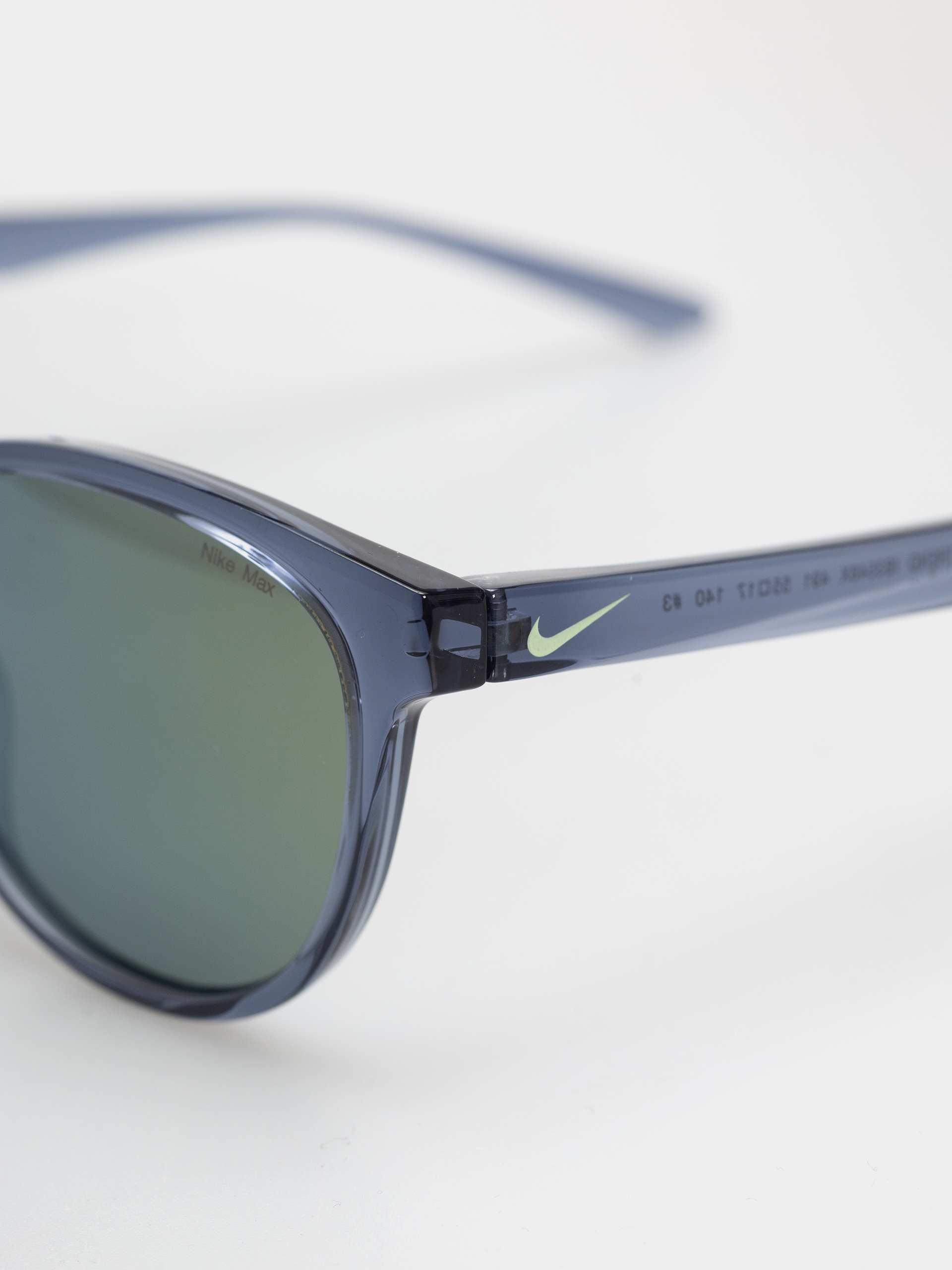 Nike Vital Trend Sonnenbrille (diffused blue/yellow mirror)