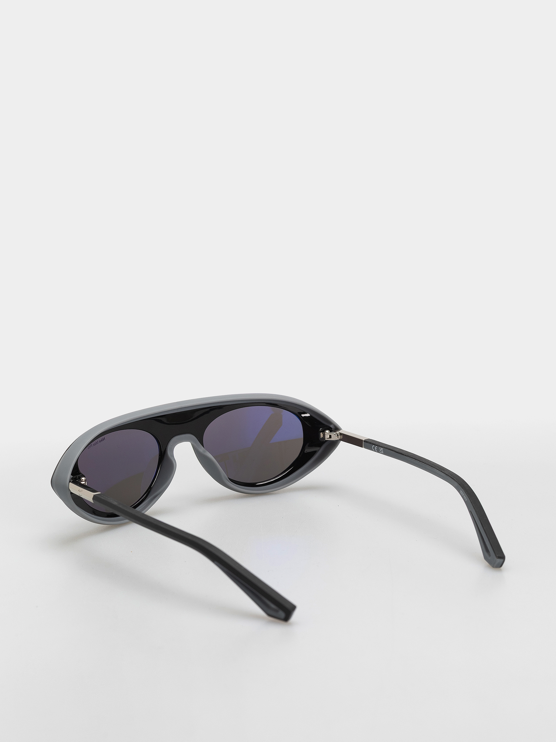 Nike Forge Envy Sonnenbrille (black/grey)