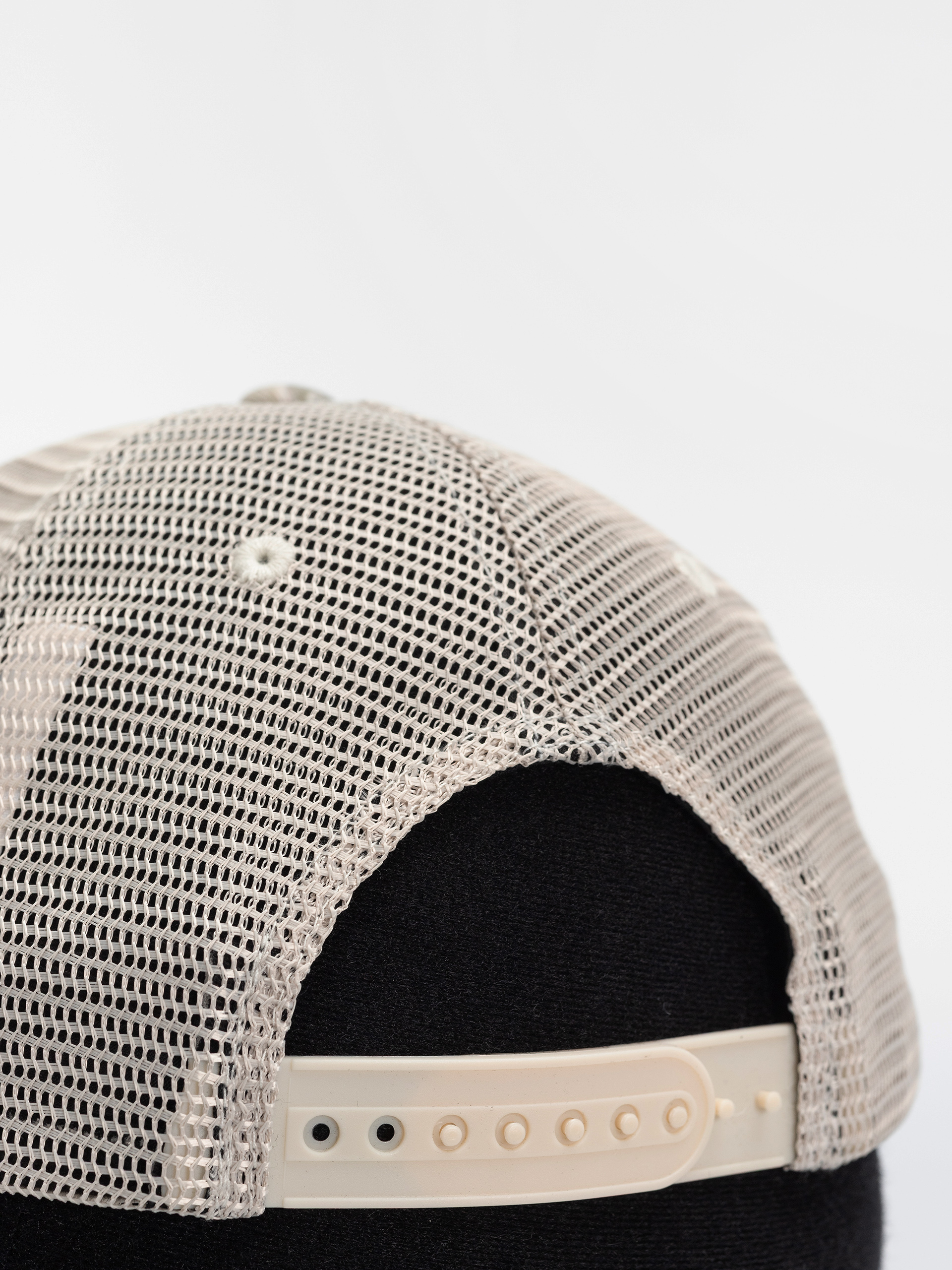 RipNDip Overdrive Trucker Cap (nerm tree camo)