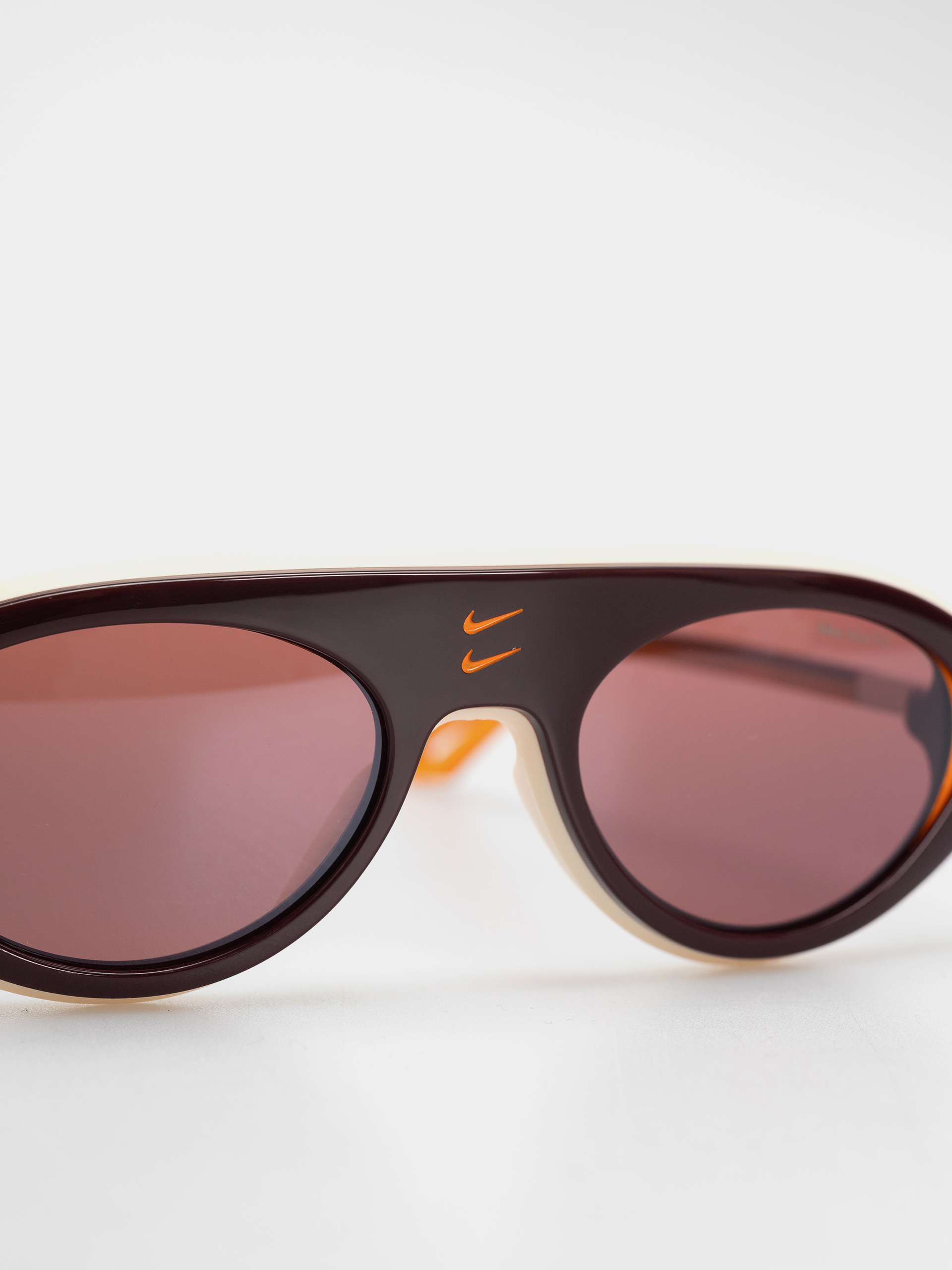 Nike Forge Envy Sunglasses (burgundy crush/berry)